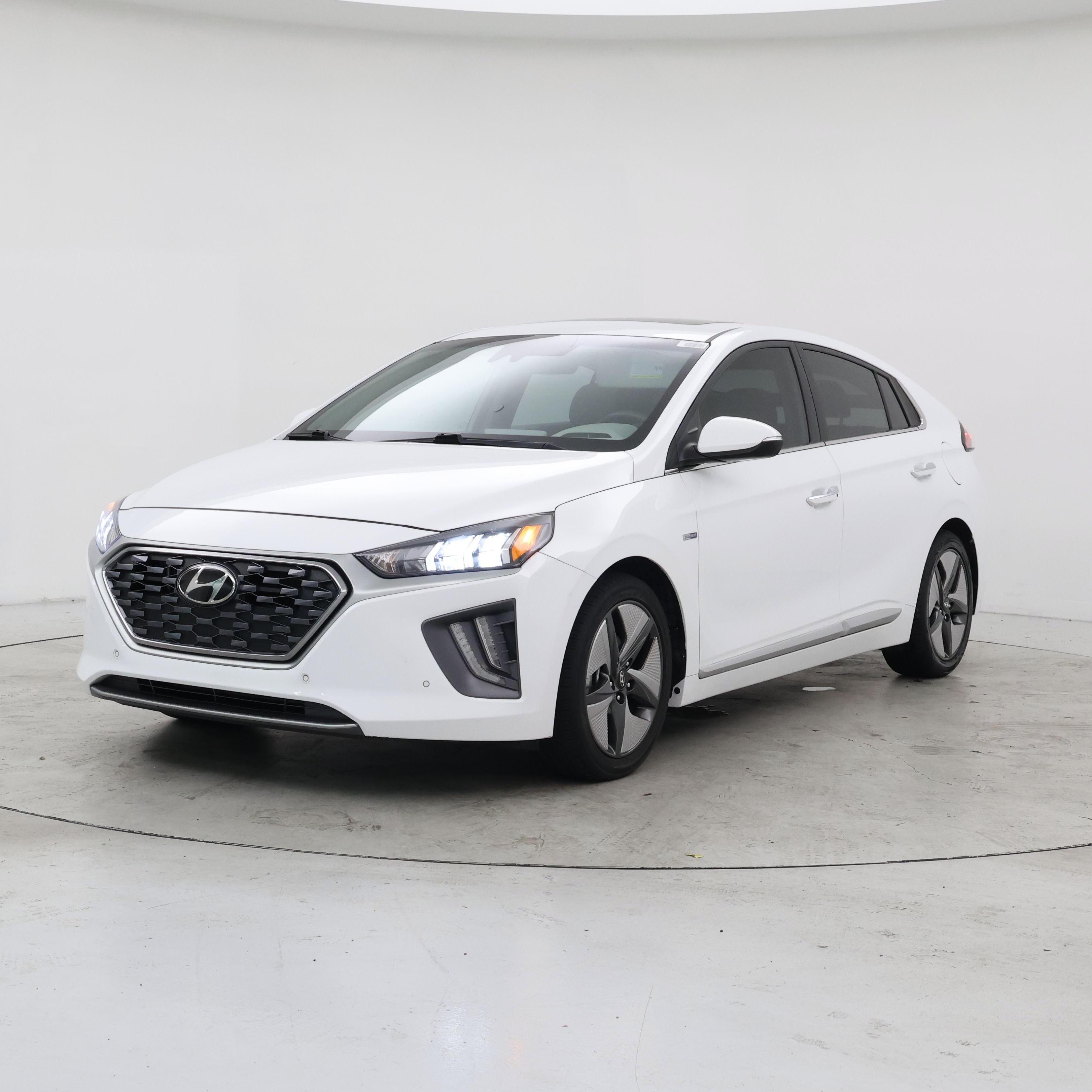 Thumbnail: 2020 Hyundai Ioniq - 4