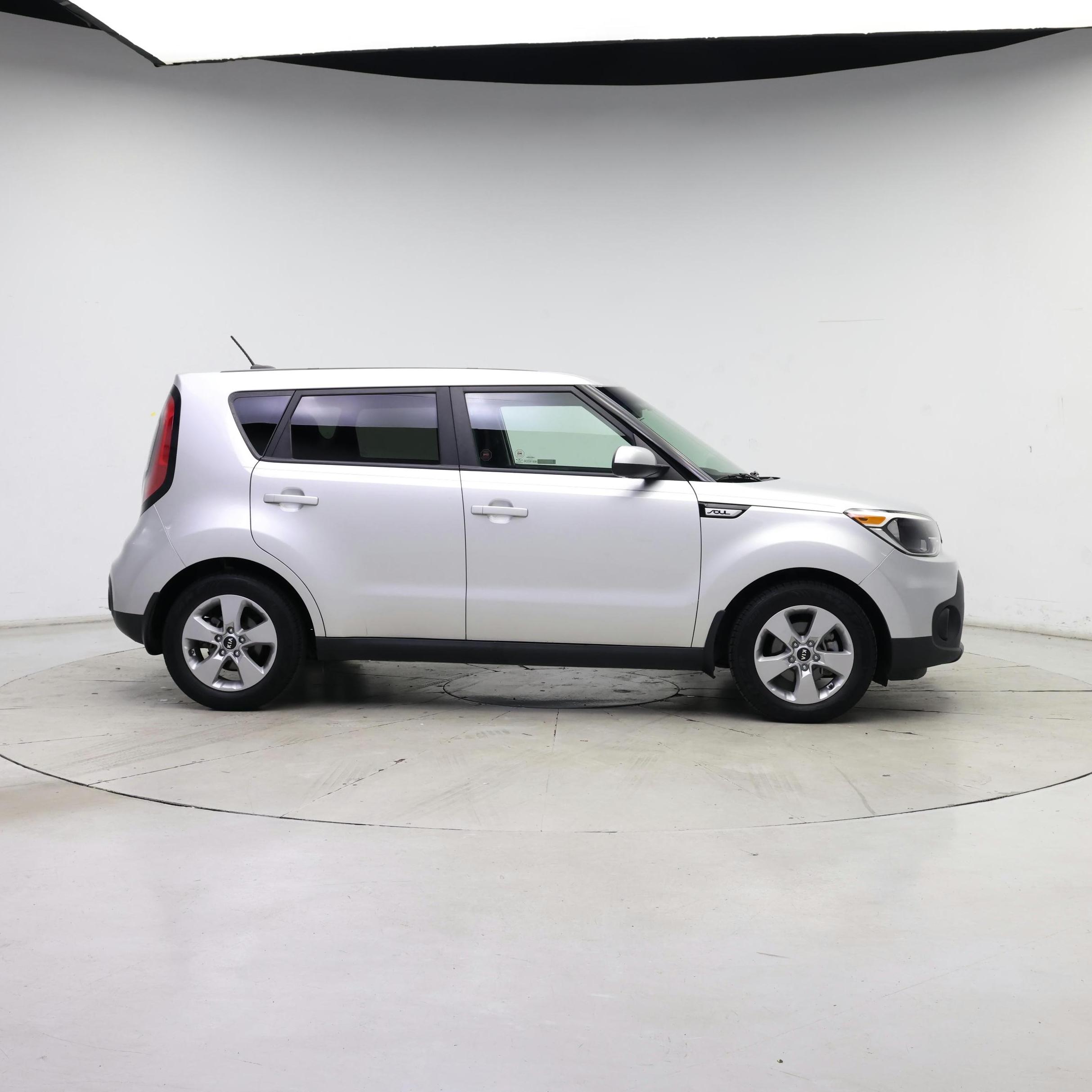 Thumbnail: 2019 Kia Soul - 7