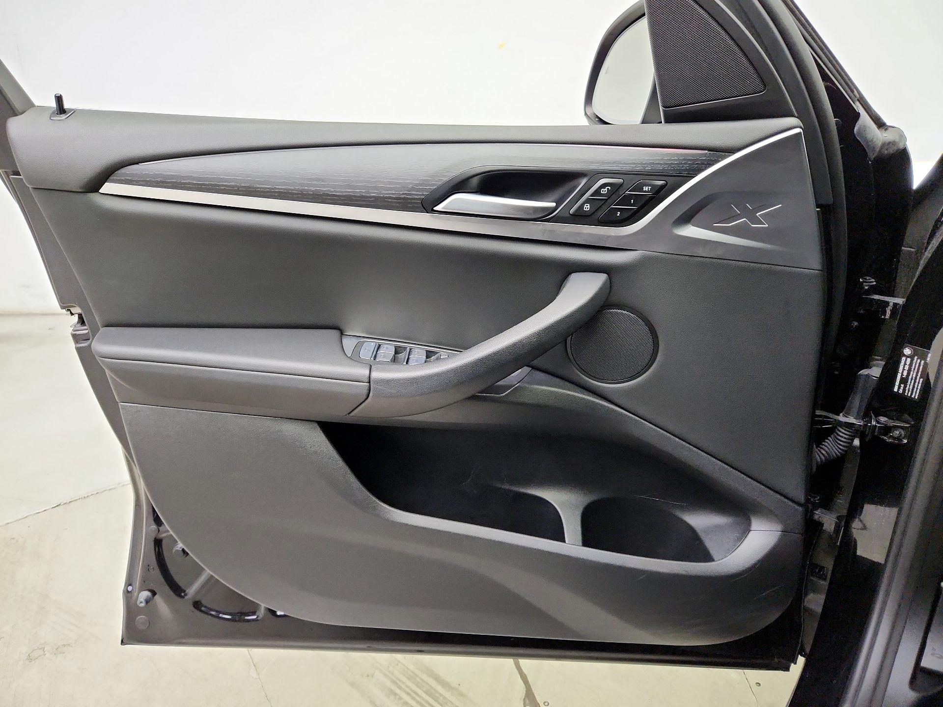 Thumbnail: 2024 BMW X3 - 12
