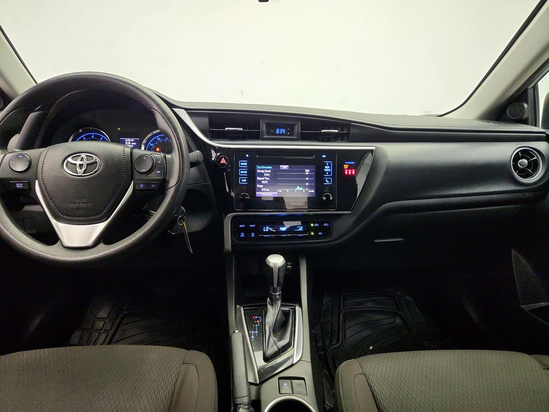 Thumbnail: 2018 Toyota Corolla - 9