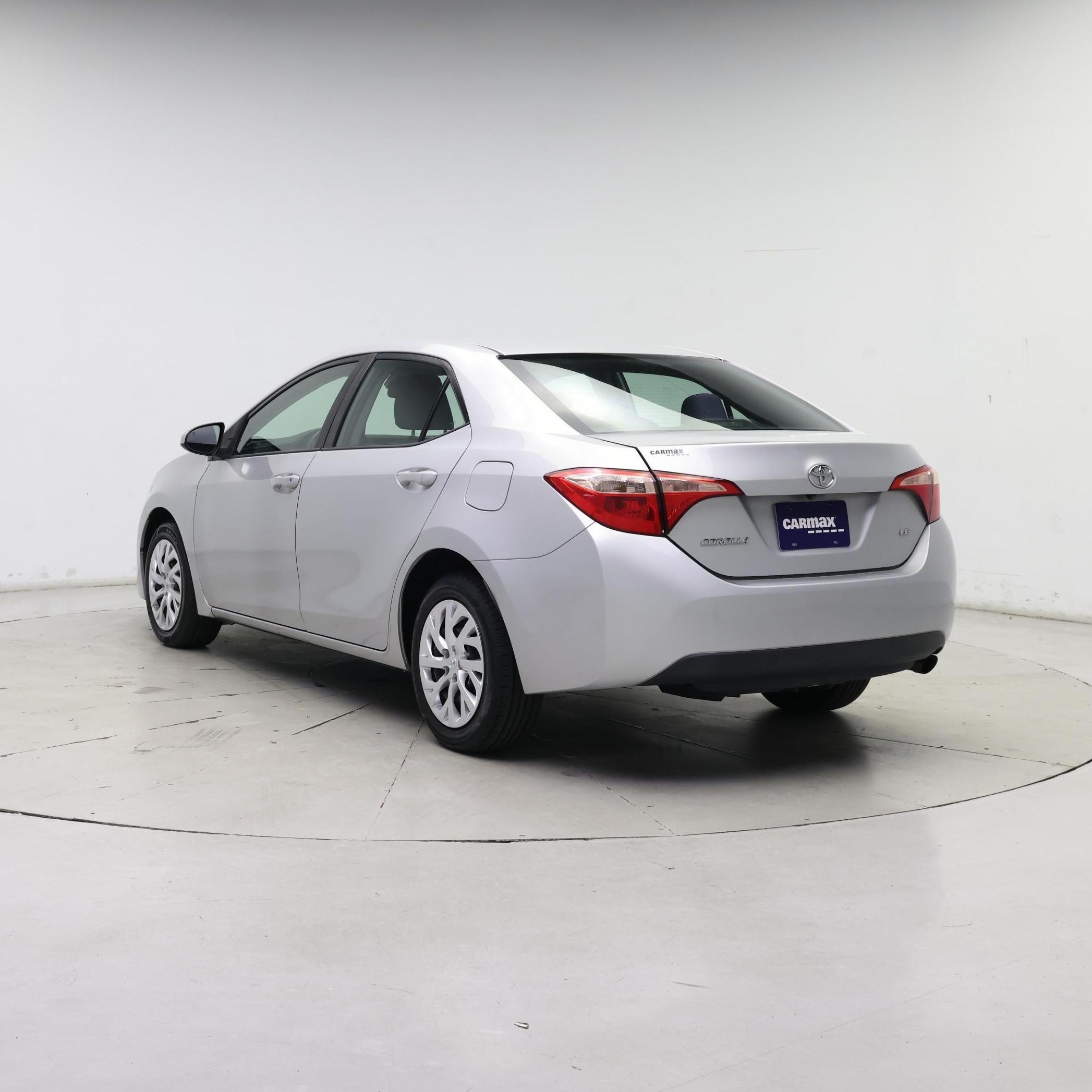 Thumbnail: 2018 Toyota Corolla - 2