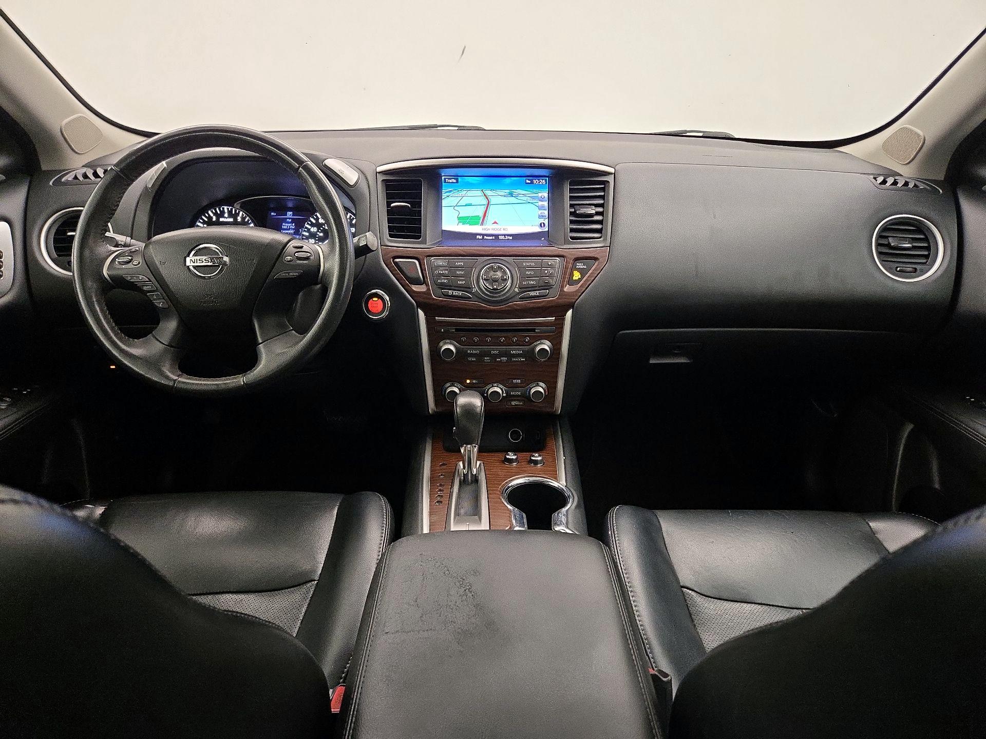 Thumbnail: 2017 Nissan Pathfinder - 9