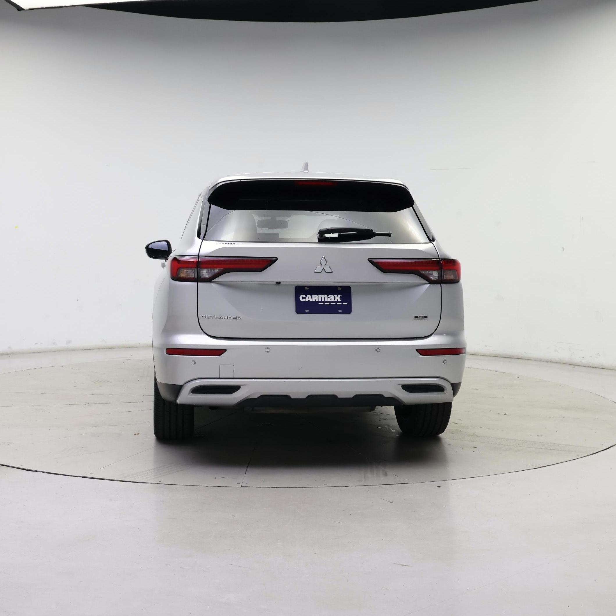 Thumbnail: 2022 Mitsubishi Outlander - 6
