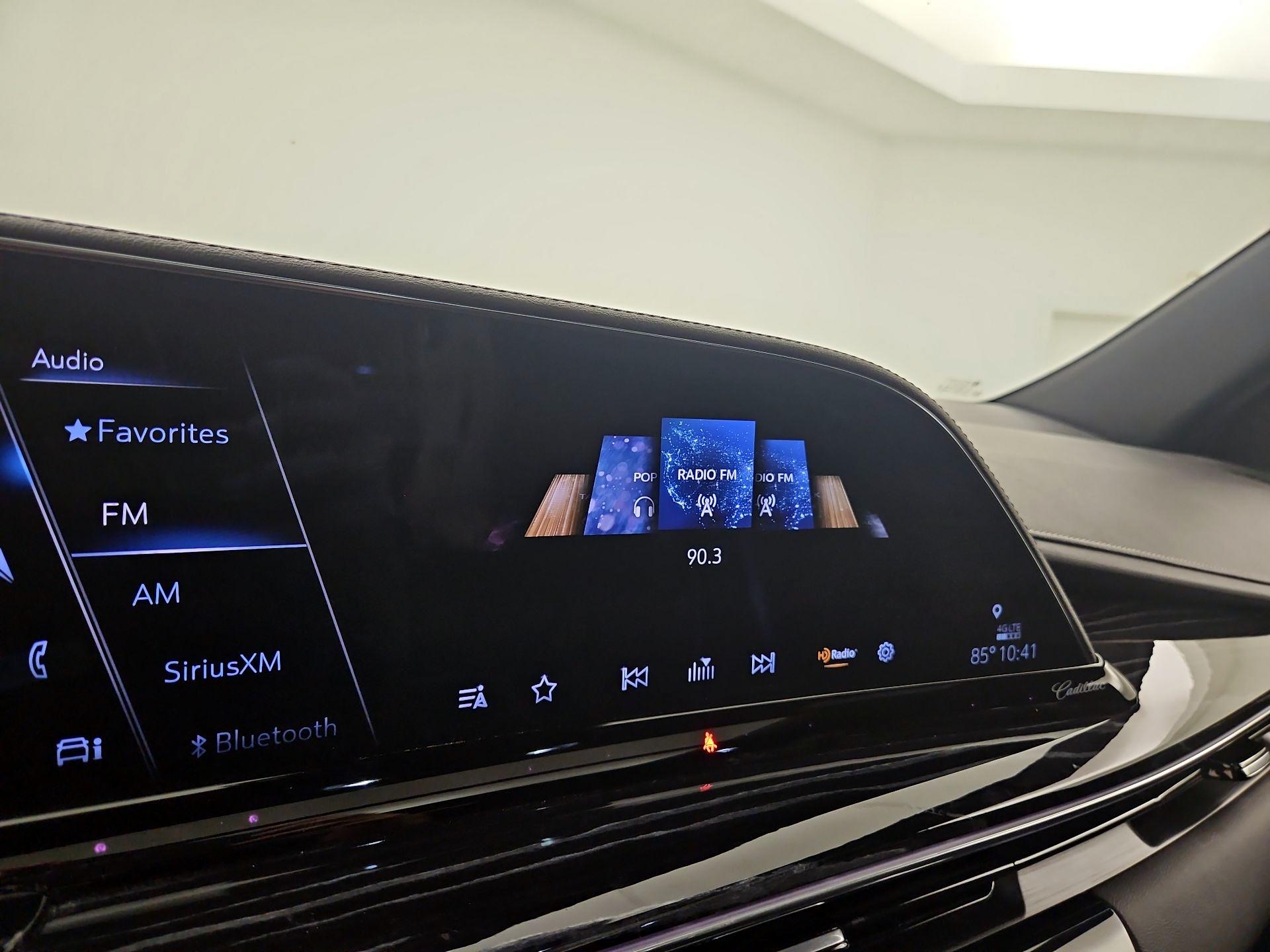 Thumbnail: 2022 Cadillac Escalade - 16
