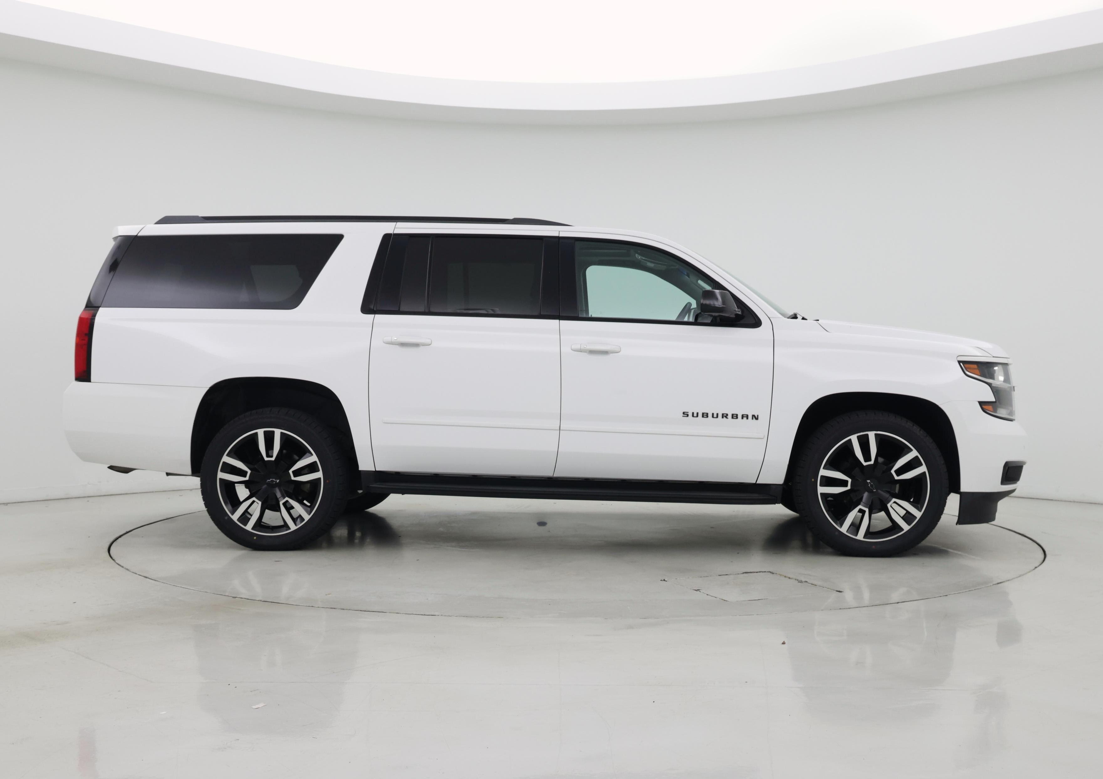 Thumbnail: 2019 Chevrolet Suburban - 7