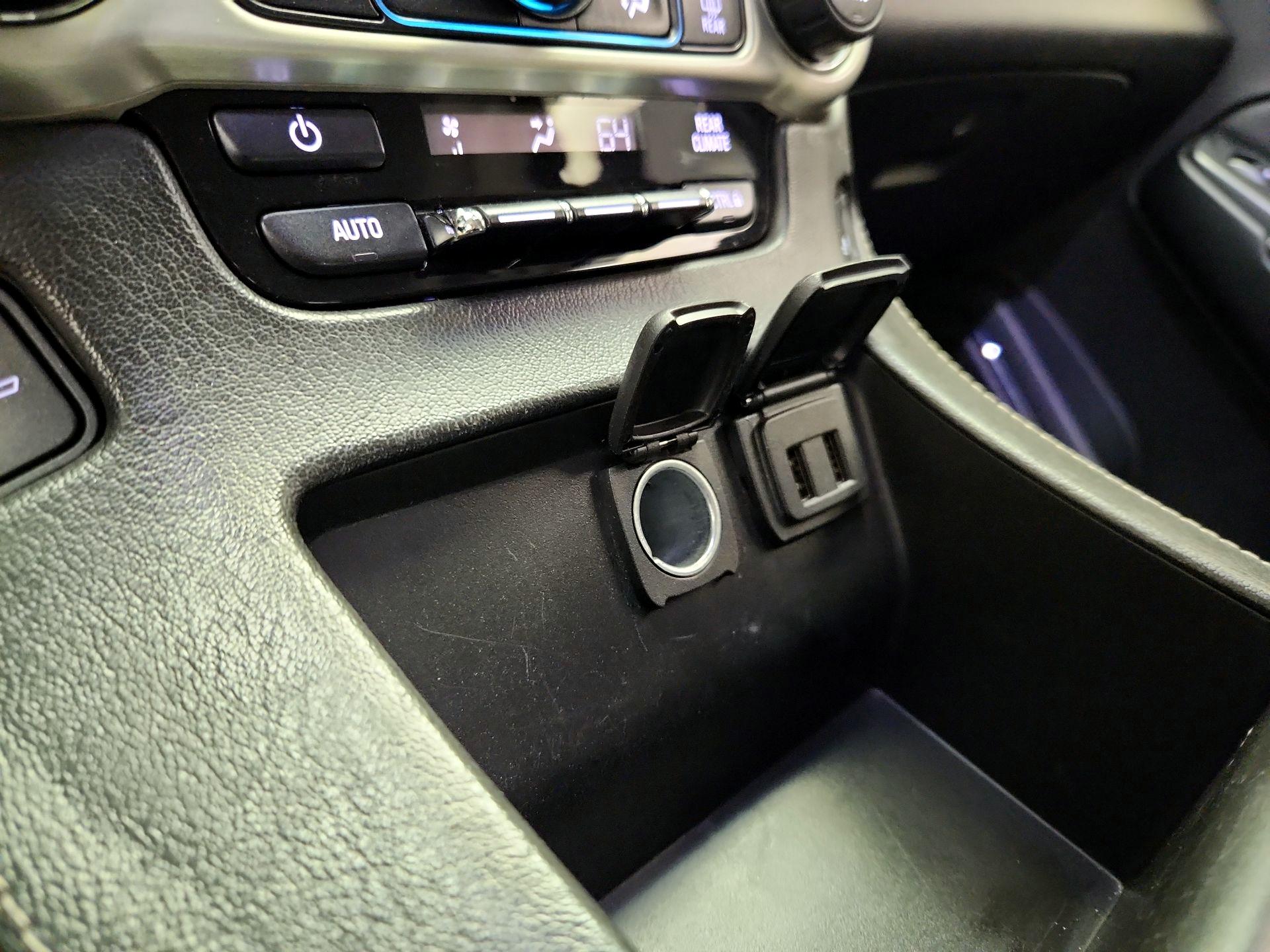 Thumbnail: 2019 GMC Yukon - 19