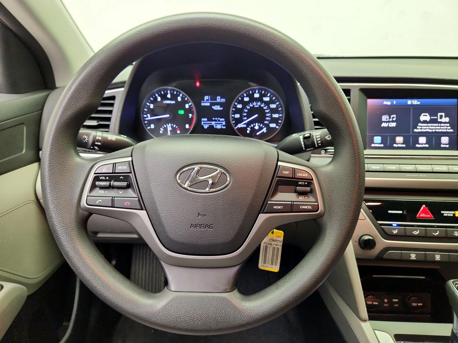 Thumbnail: 2017 Hyundai Elantra - 10