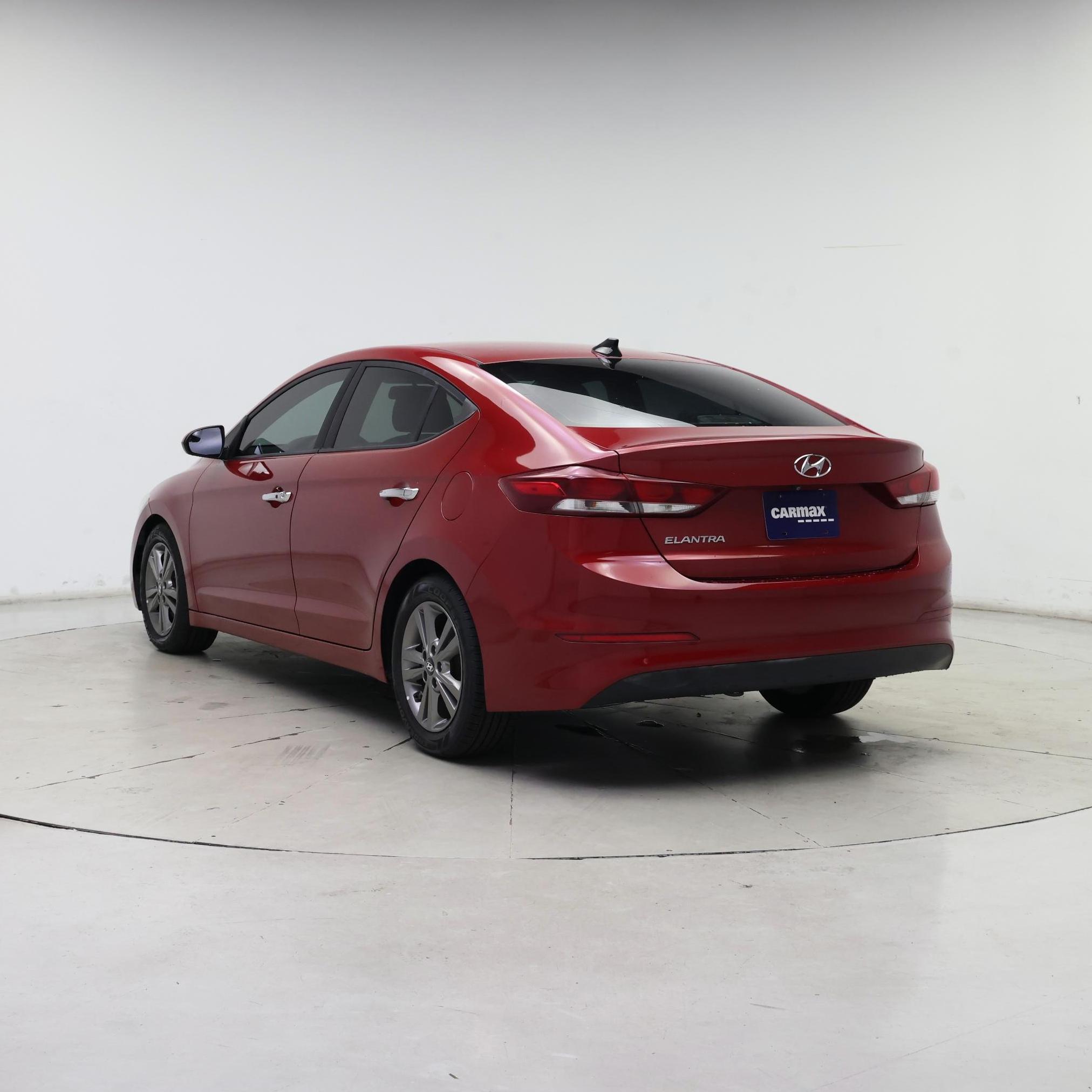 Thumbnail: 2017 Hyundai Elantra - 2