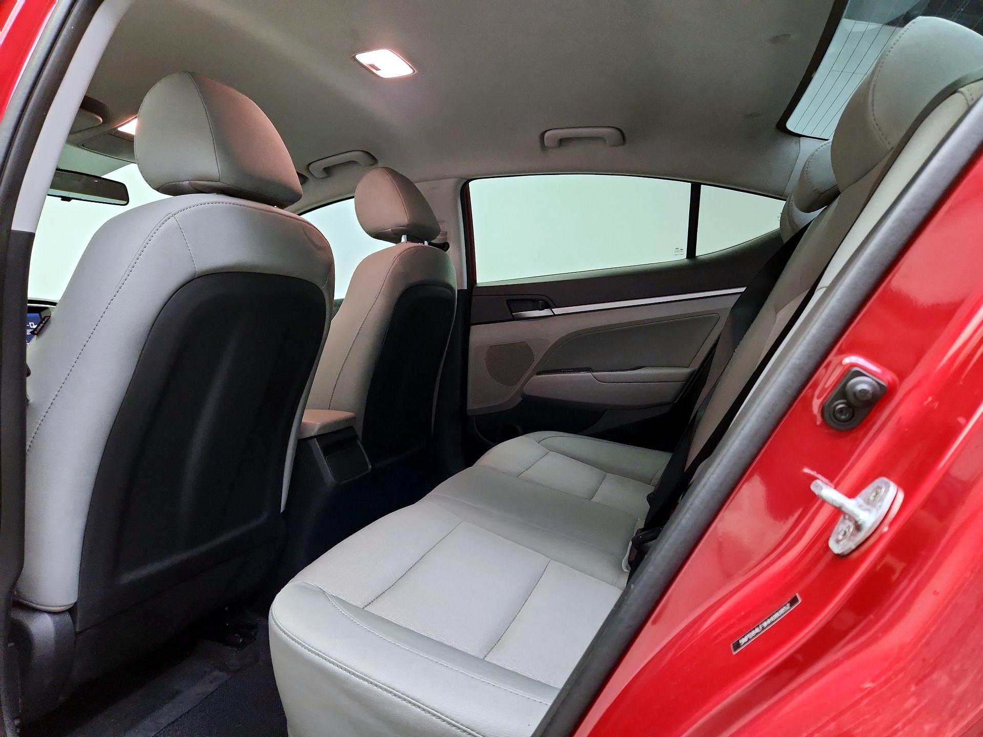 Thumbnail: 2017 Hyundai Elantra - 19