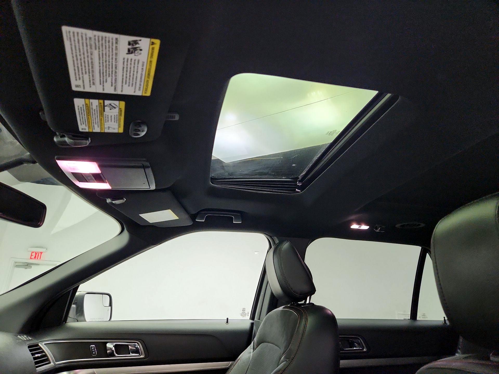 Thumbnail: 2018 Ford Explorer - 20
