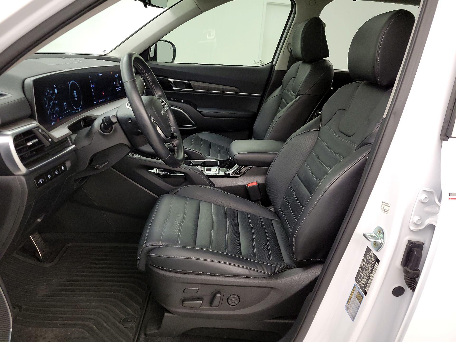 Thumbnail: 2023 Kia Telluride - 11