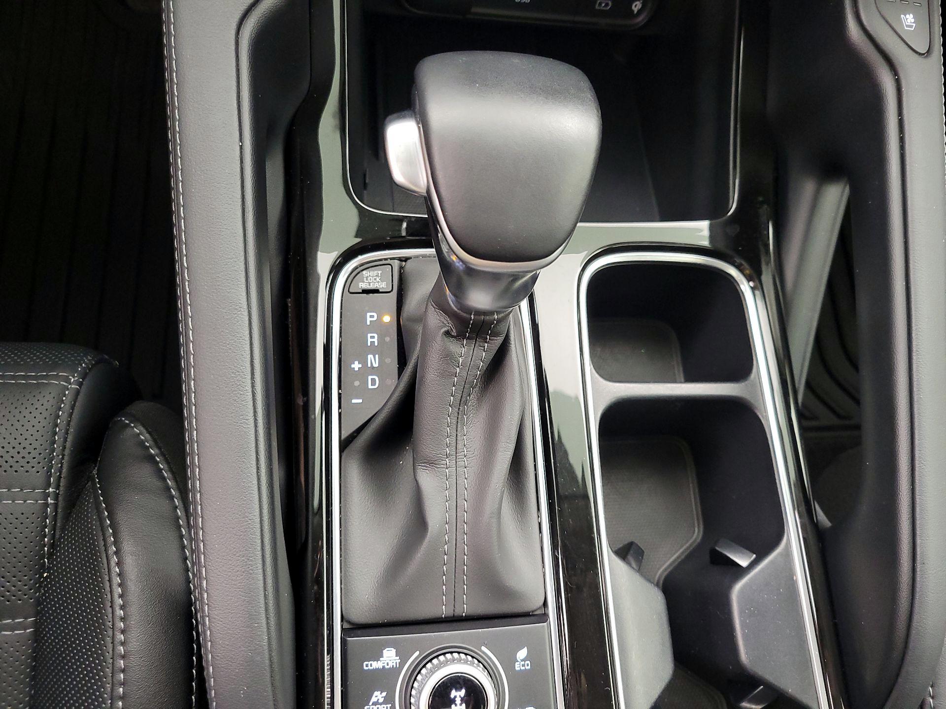 Thumbnail: 2023 Kia Telluride - 18