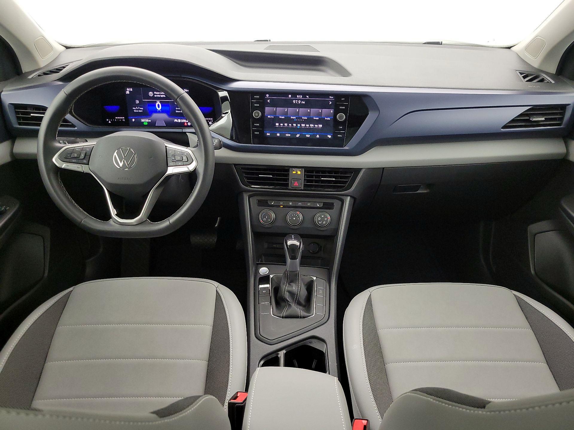 Thumbnail: 2022 Volkswagen Taos - 9