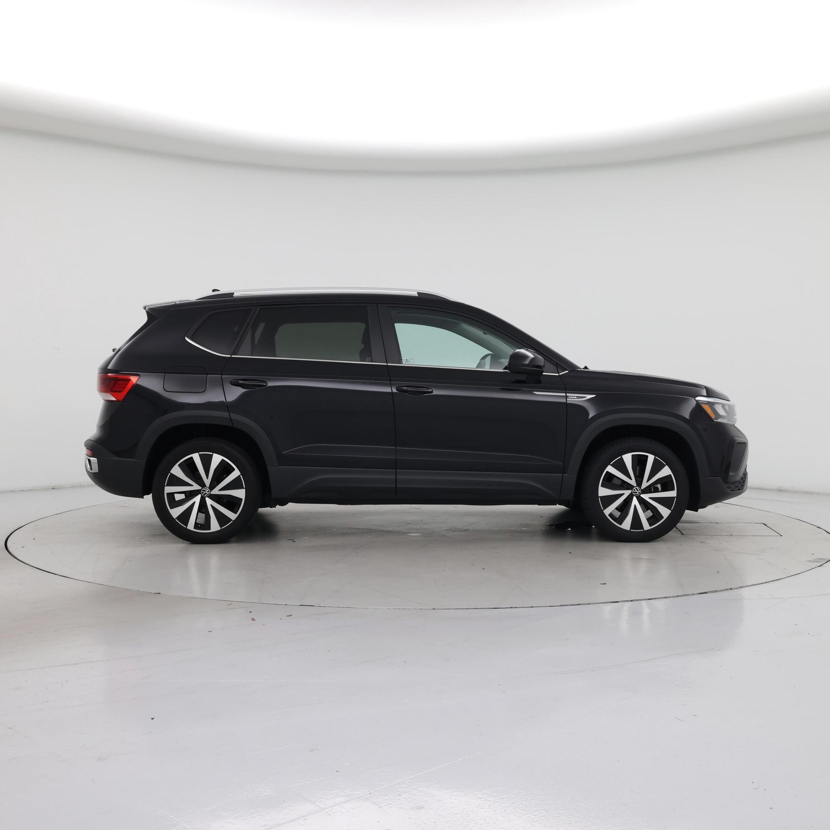 Thumbnail: 2022 Volkswagen Taos - 7