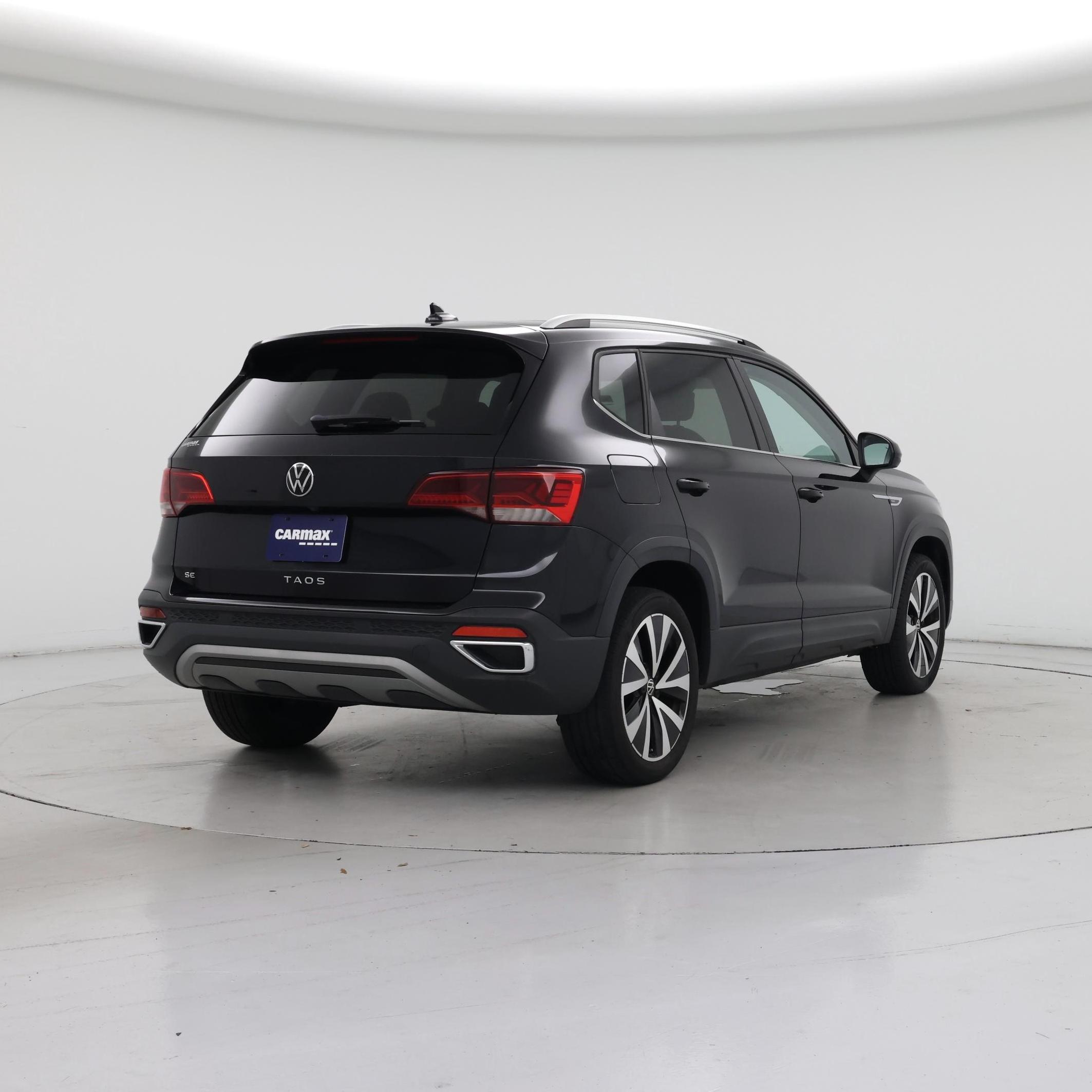 Thumbnail: 2022 Volkswagen Taos - 8