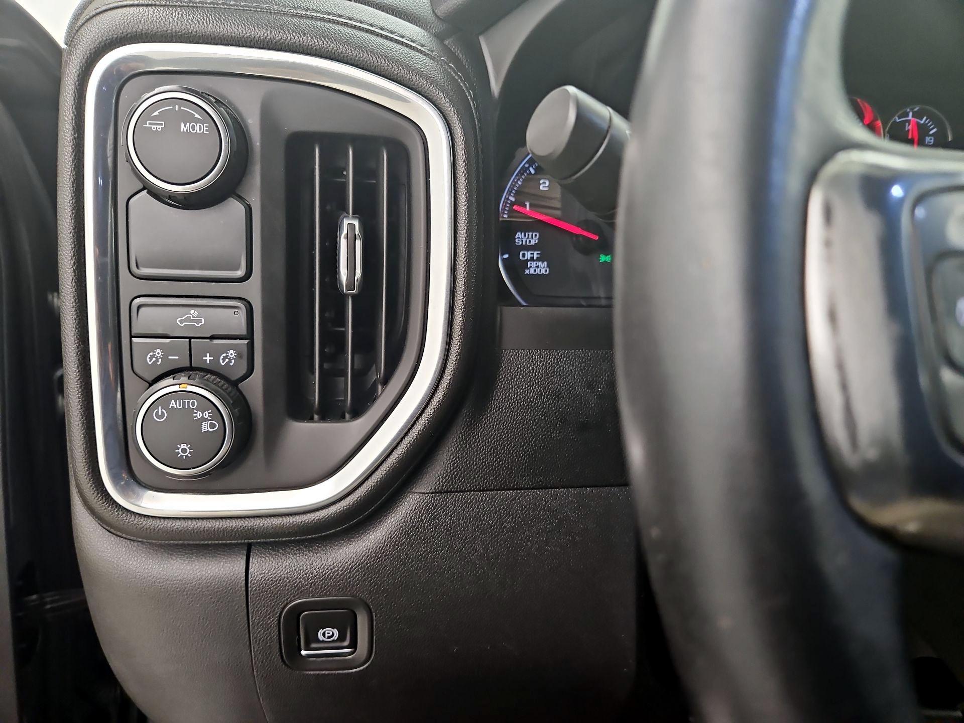 Thumbnail: 2021 Chevrolet Silverado 1500 - 13