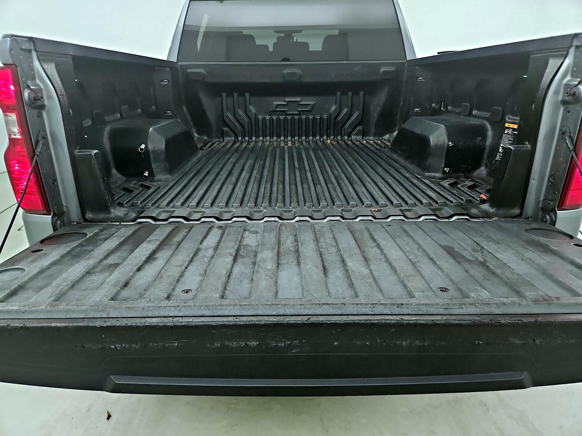 Thumbnail: 2021 Chevrolet Silverado 1500 - 20