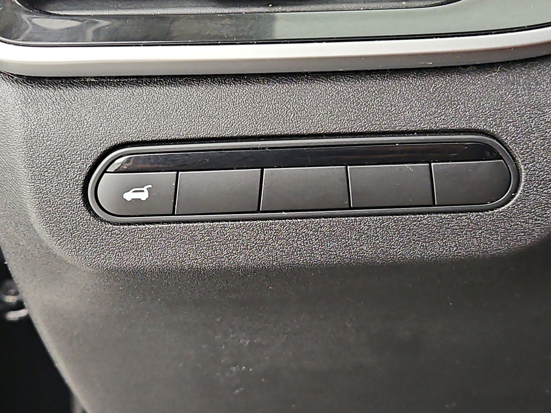 Thumbnail: 2024 INFINITI QX60 - 13