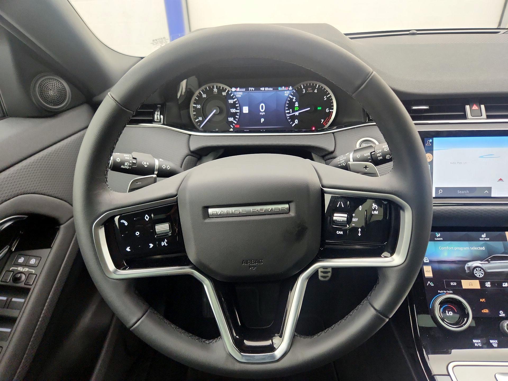 Thumbnail: 2023 Land Rover Range Rover Evoque - 10