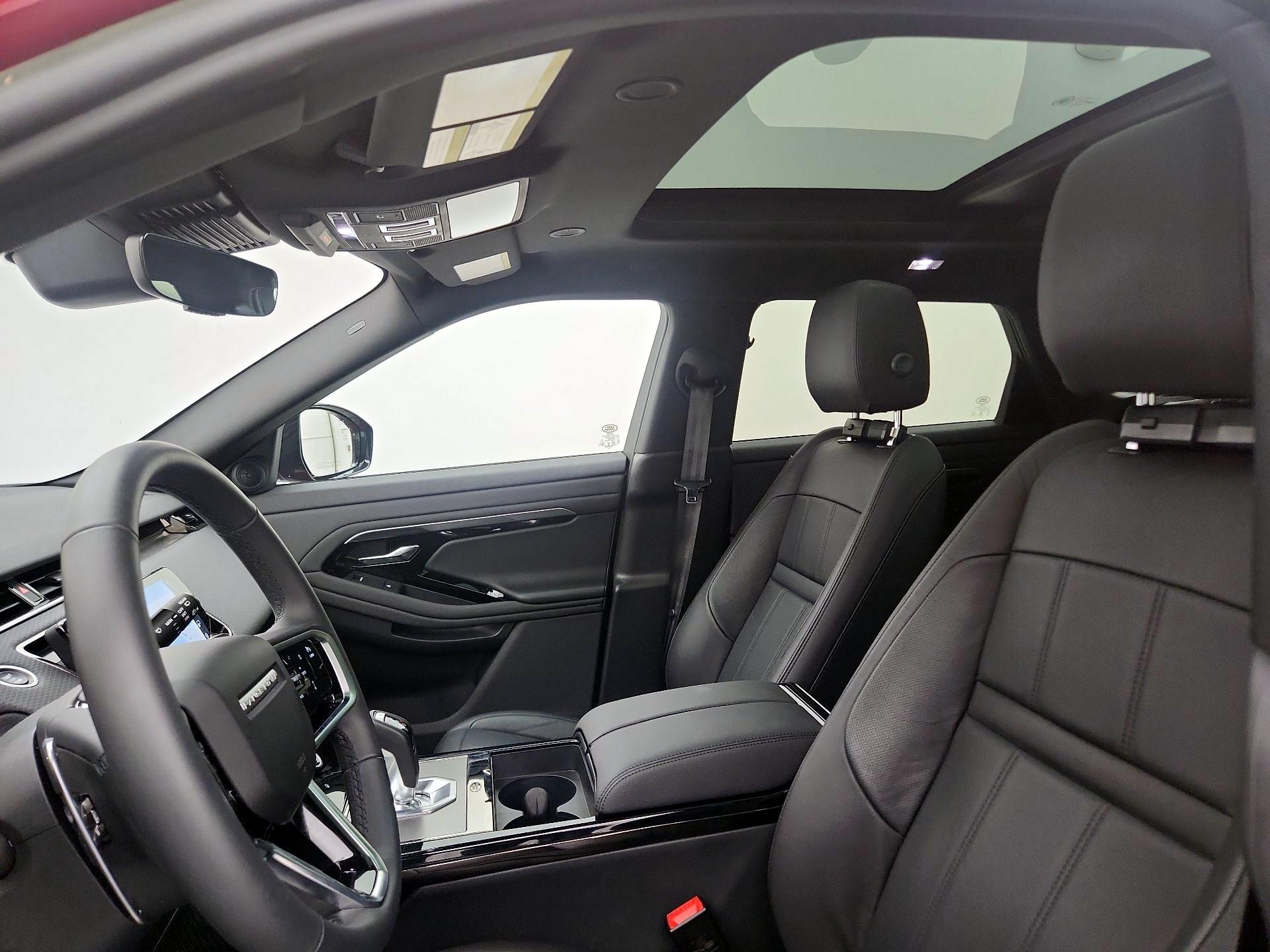 Thumbnail: 2023 Land Rover Range Rover Evoque - 20