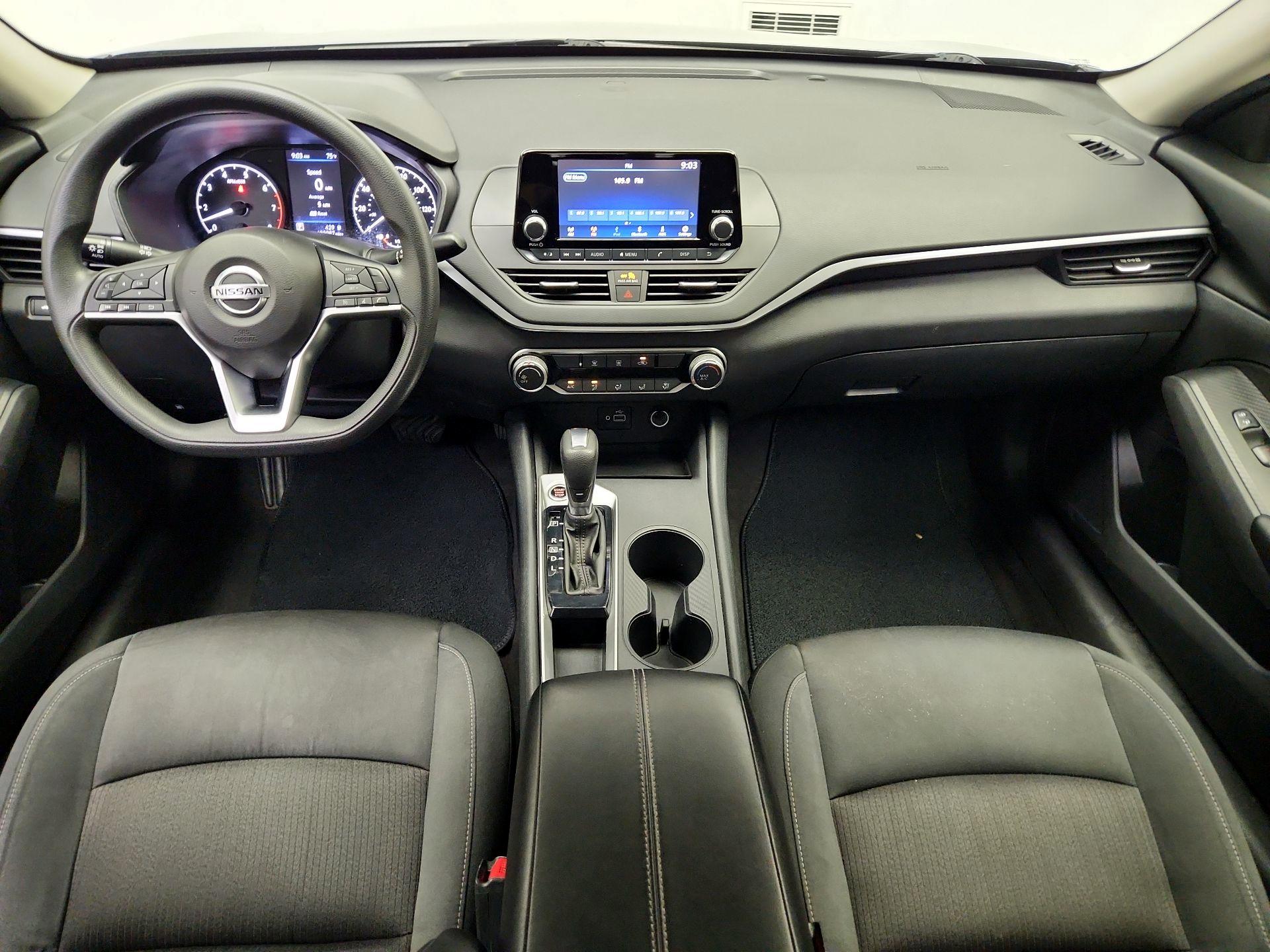 Thumbnail: 2022 Nissan Altima - 9