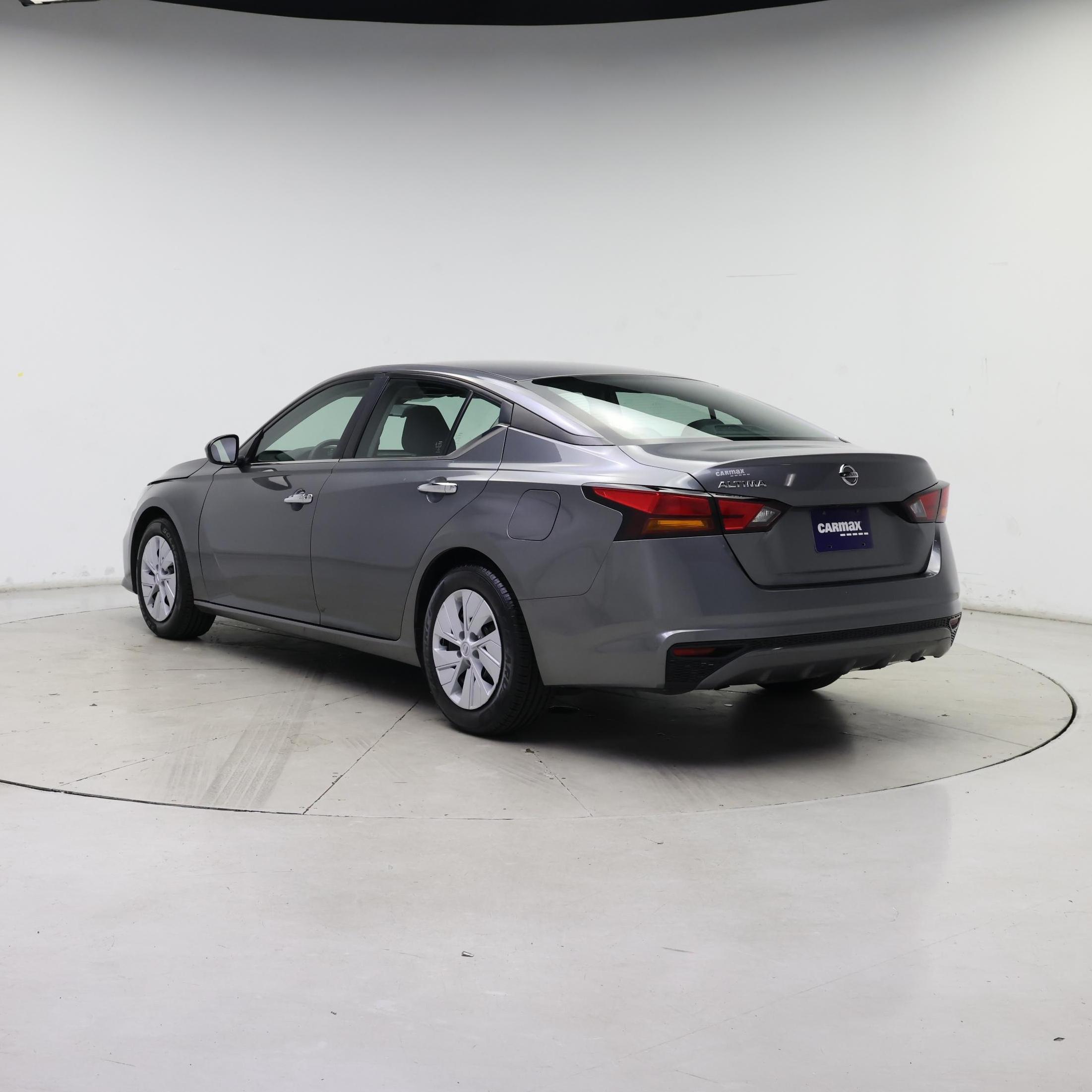 Thumbnail: 2022 Nissan Altima - 2