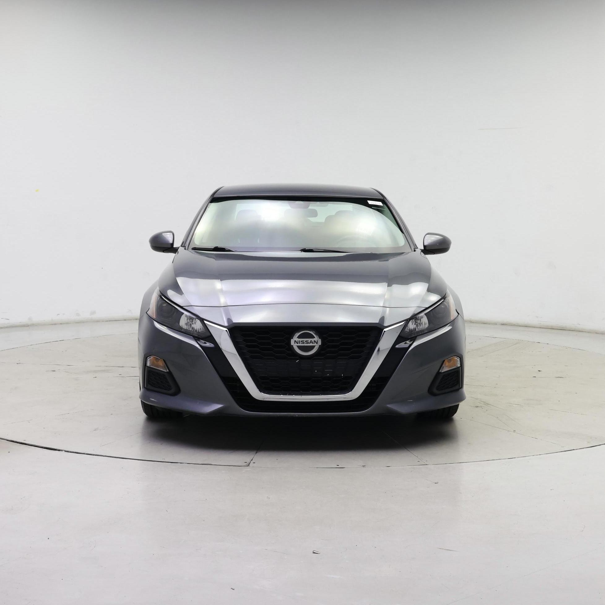 Thumbnail: 2022 Nissan Altima - 5