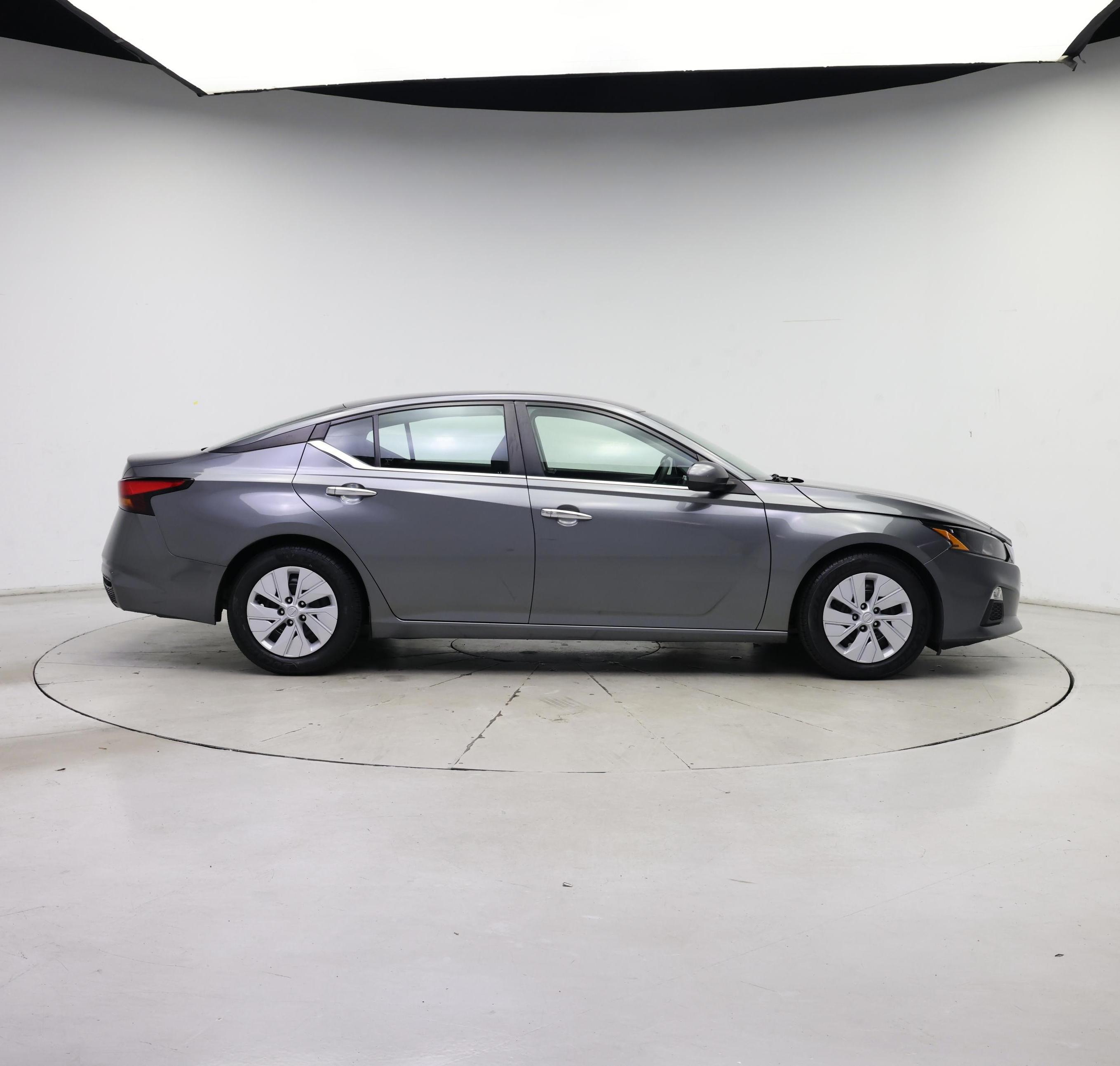 Thumbnail: 2022 Nissan Altima - 7