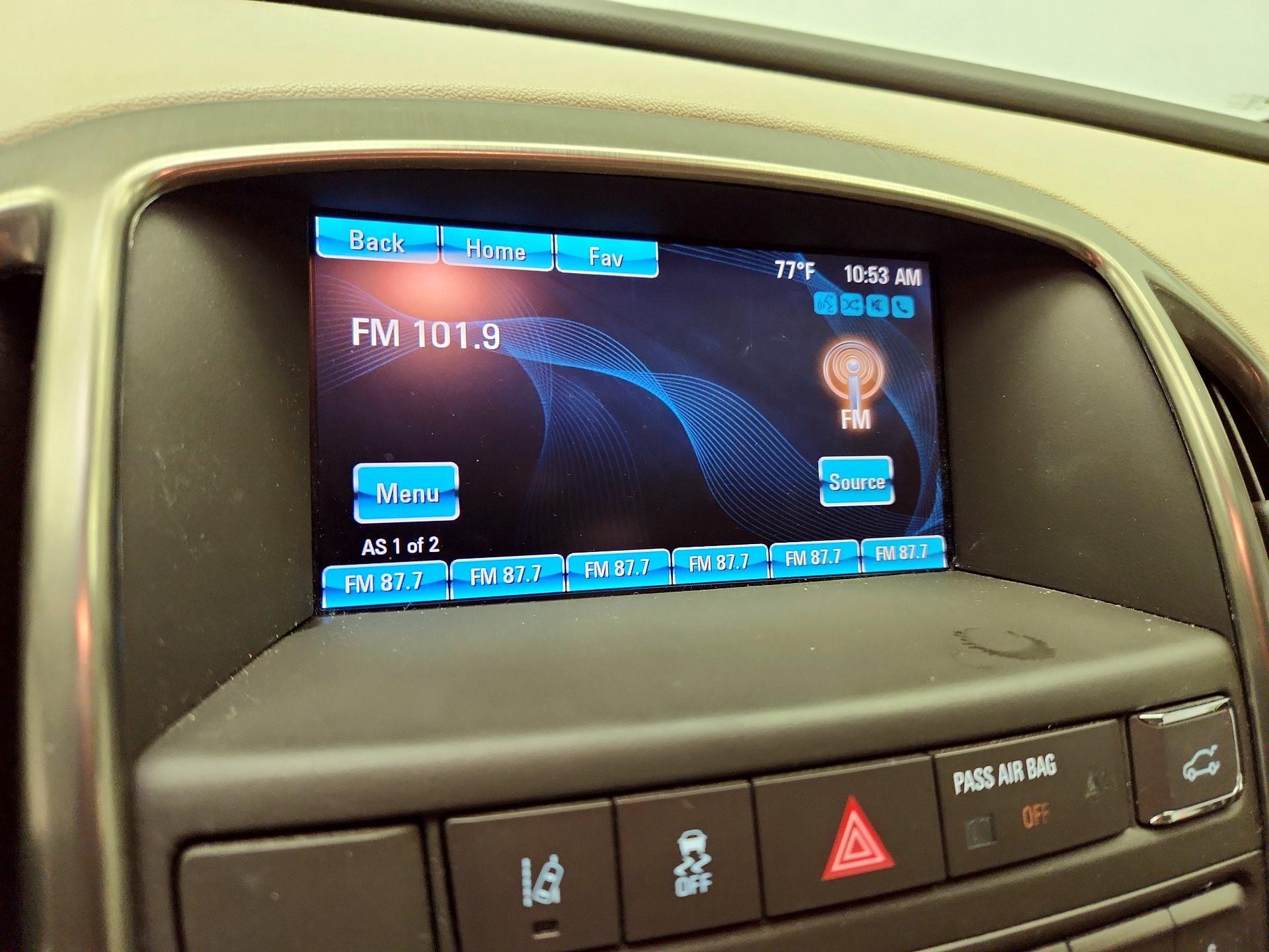 Thumbnail: 2015 Buick Verano - 16