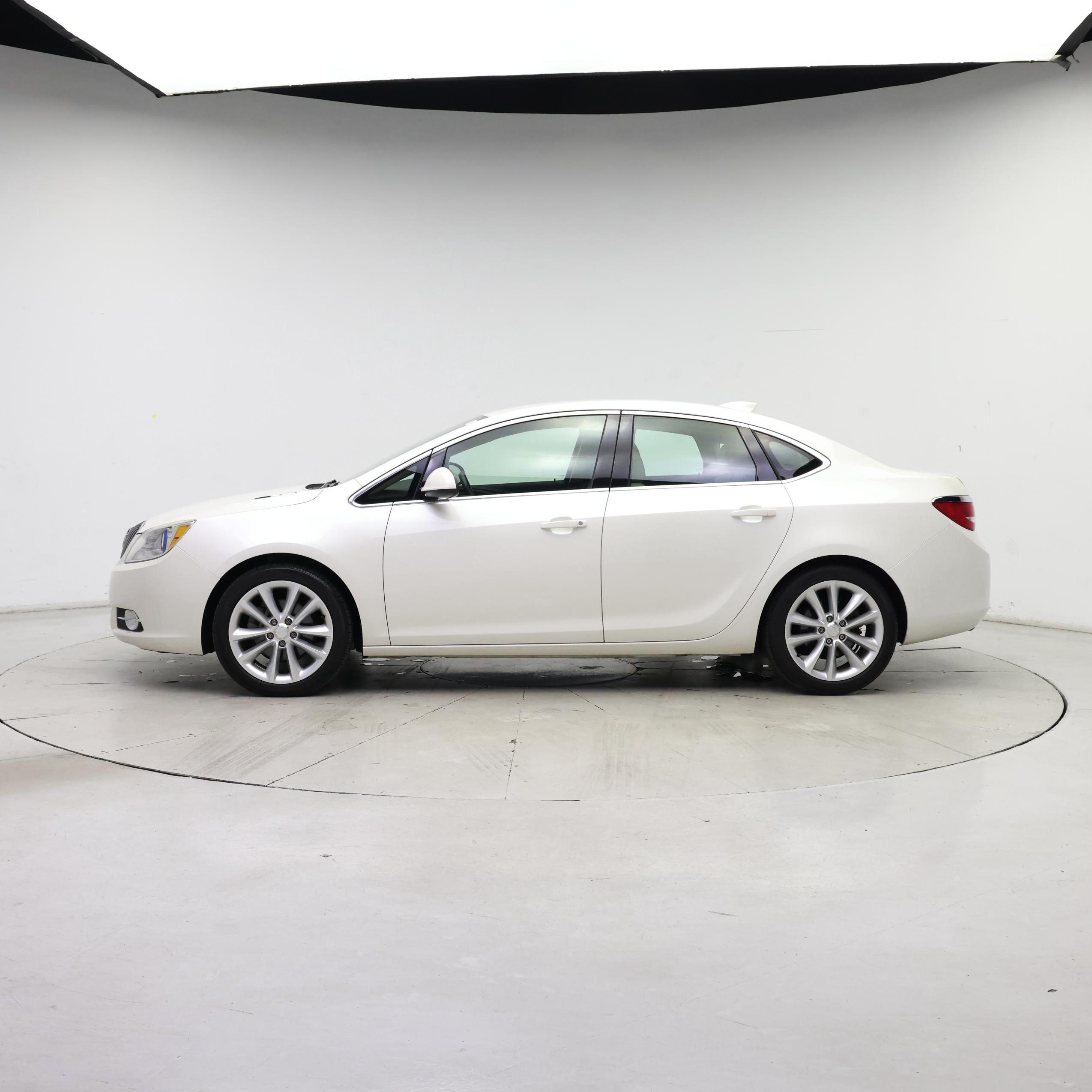 Thumbnail: 2015 Buick Verano - 3