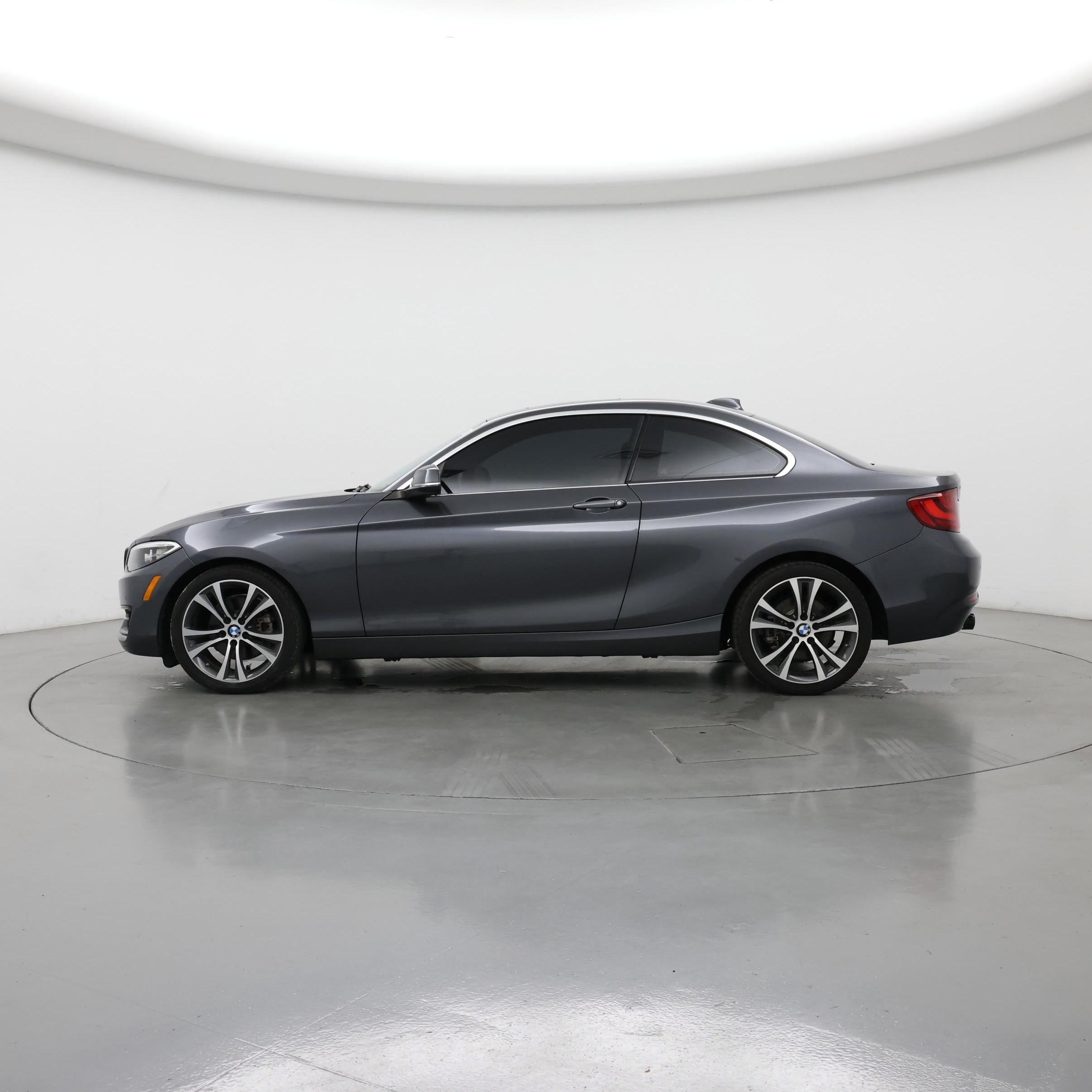 Thumbnail: 2017 BMW 2 Series - 3