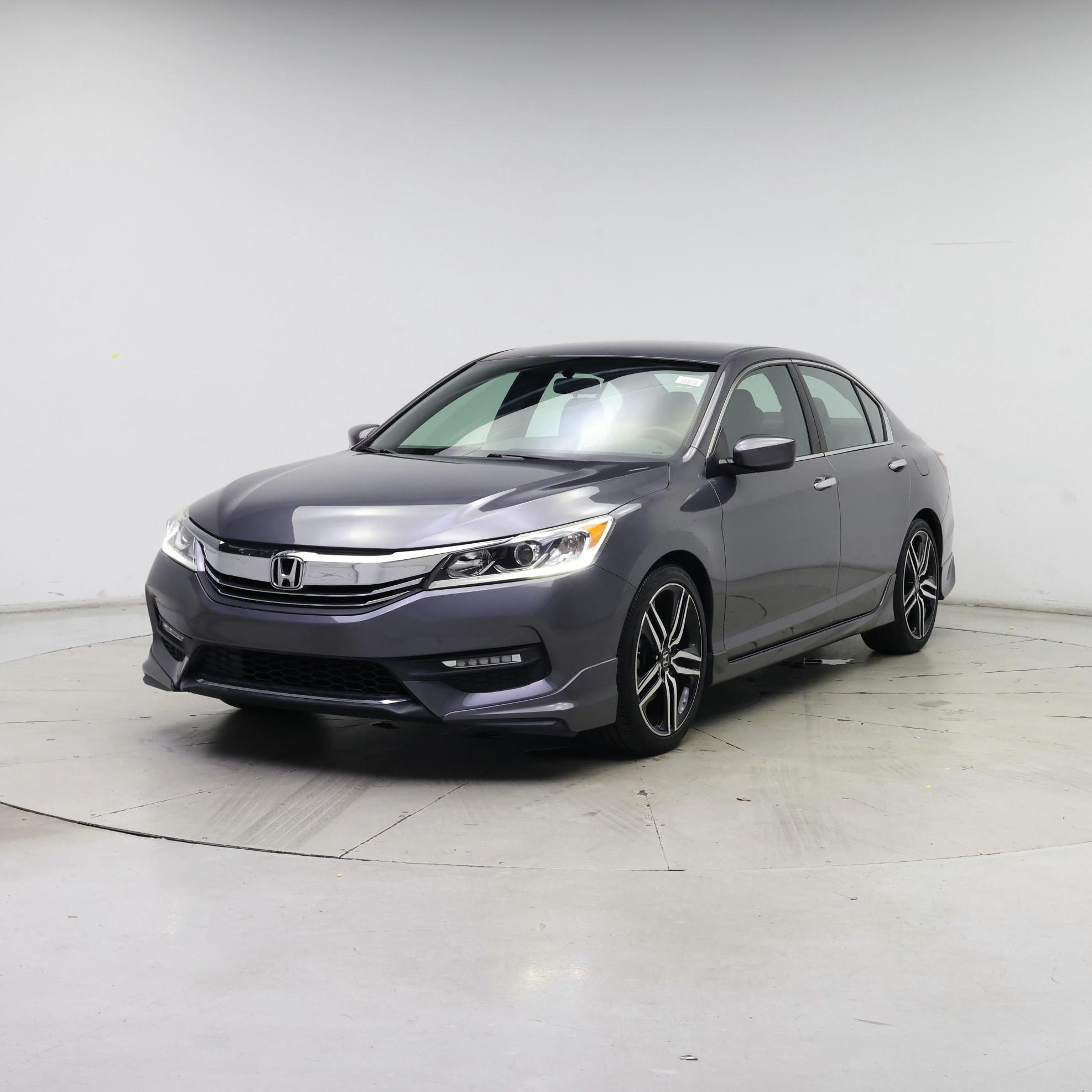 Thumbnail: 2017 Honda Accord - 4