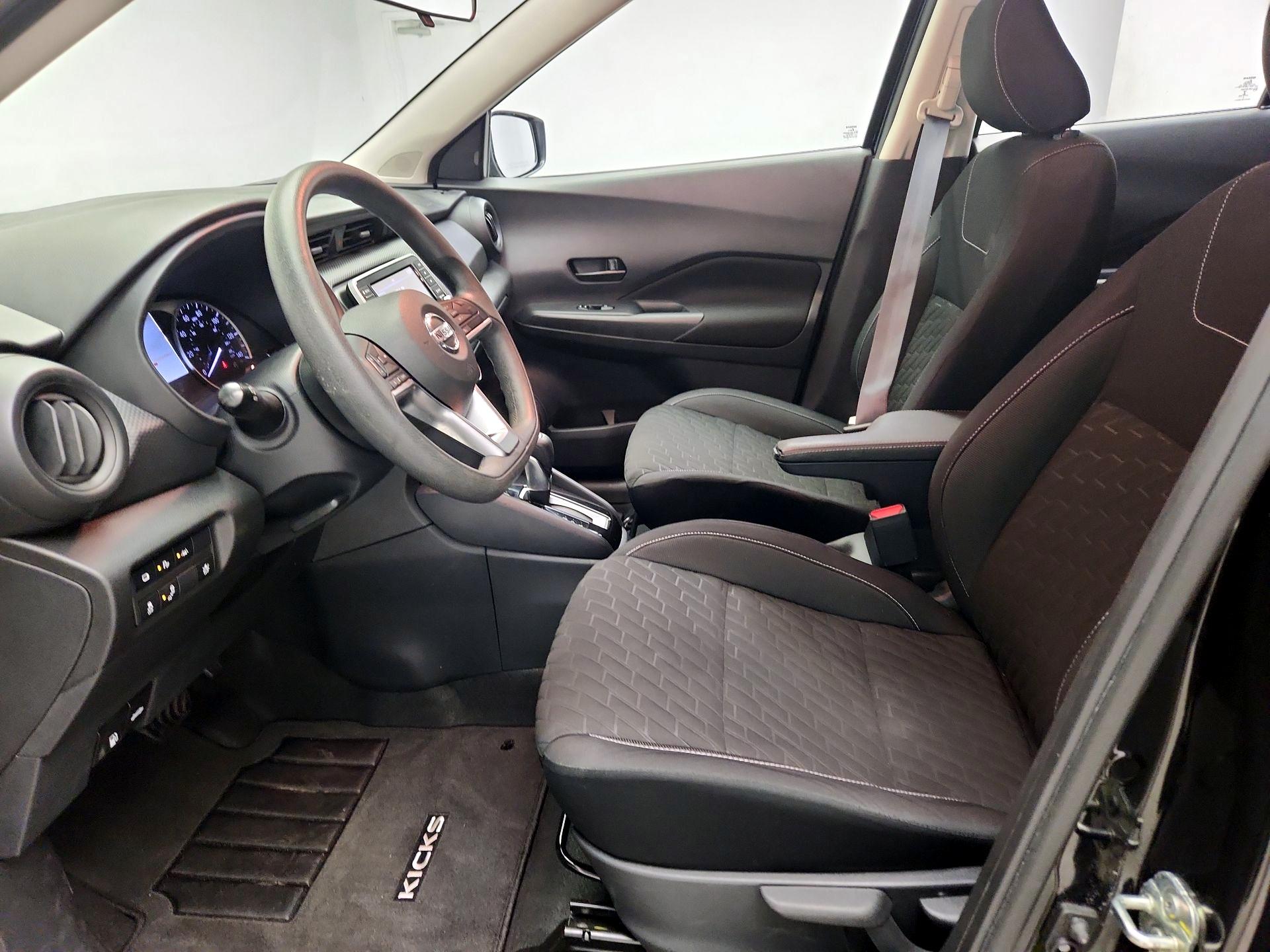 Thumbnail: 2021 Nissan Kicks - 11