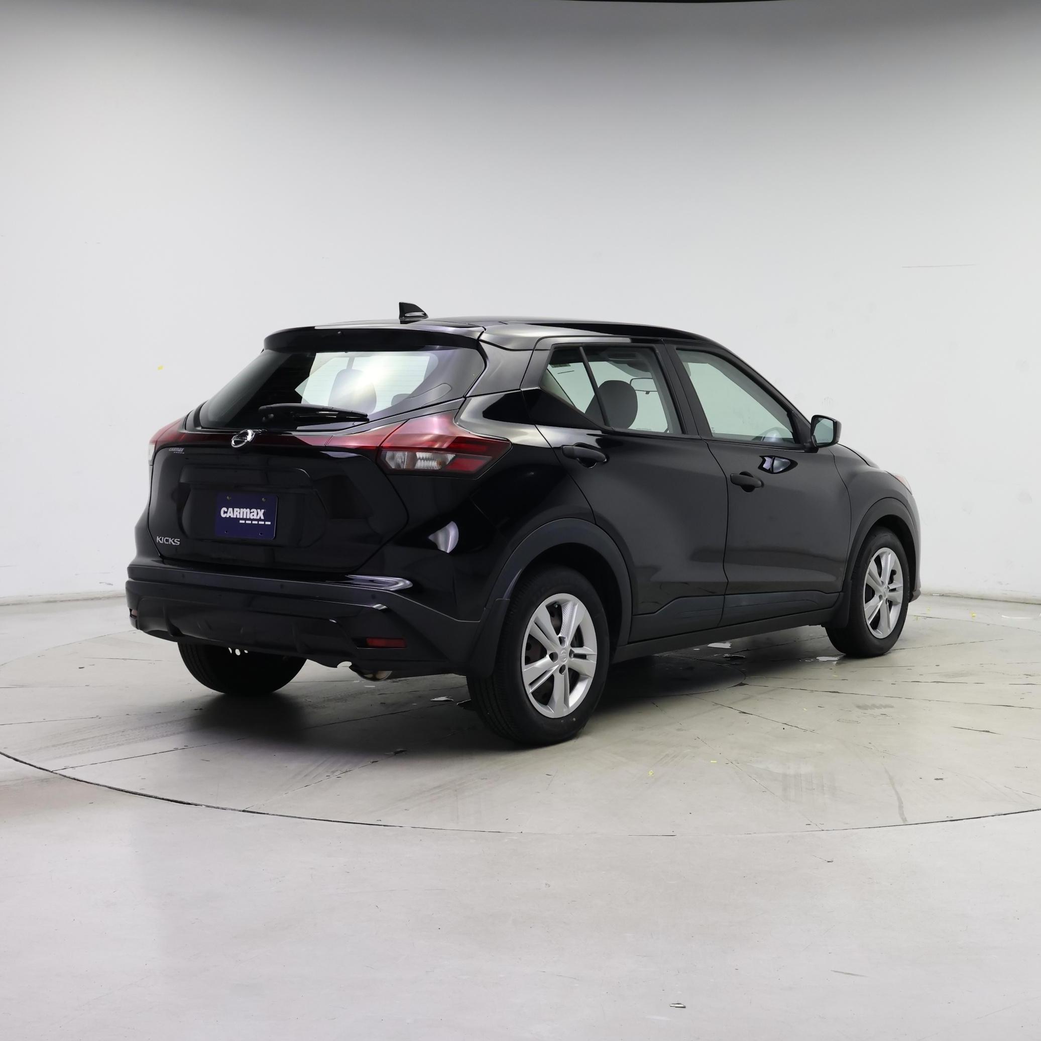 Thumbnail: 2021 Nissan Kicks - 8