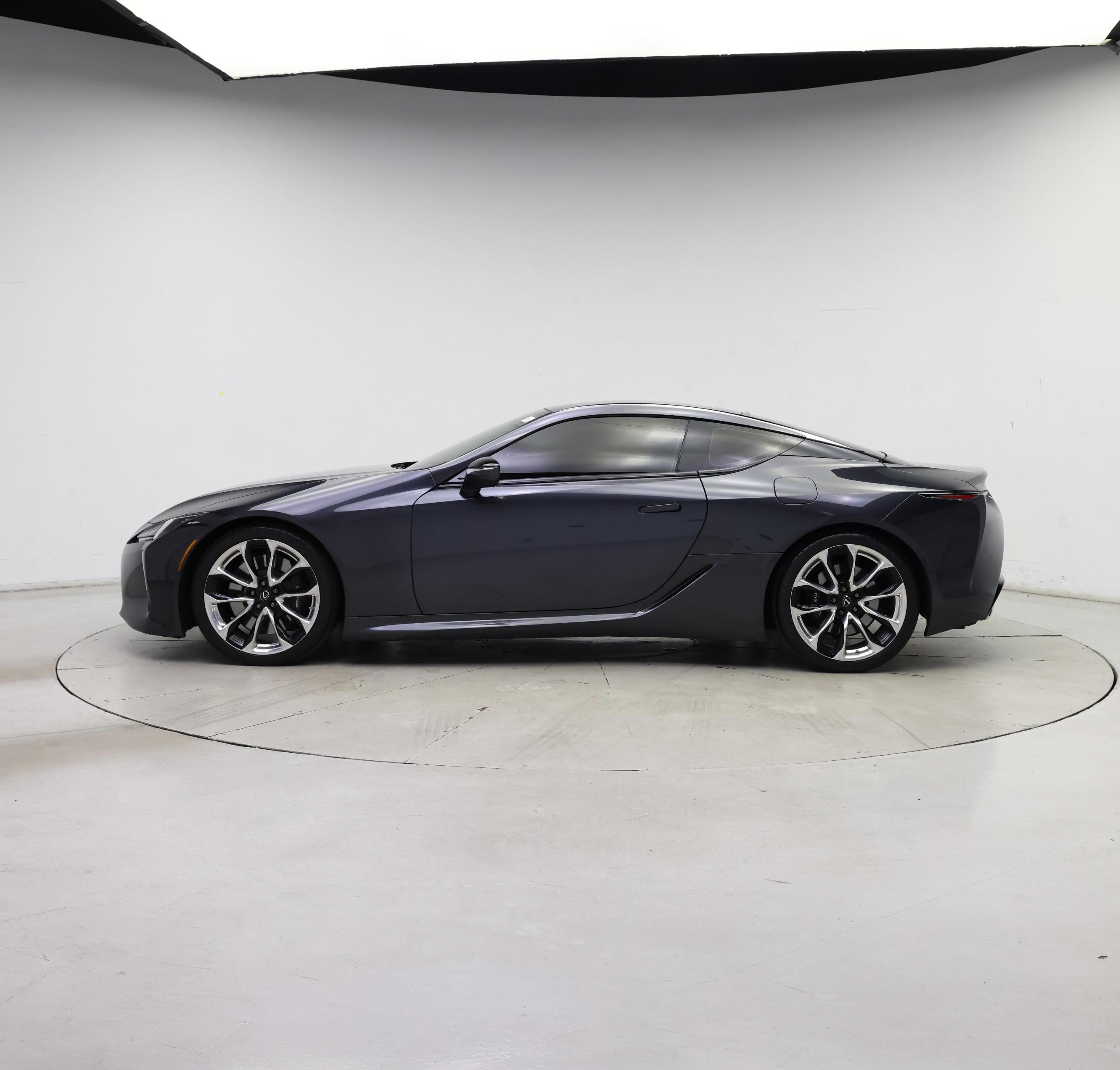 Thumbnail: 2021 Lexus LC - 3