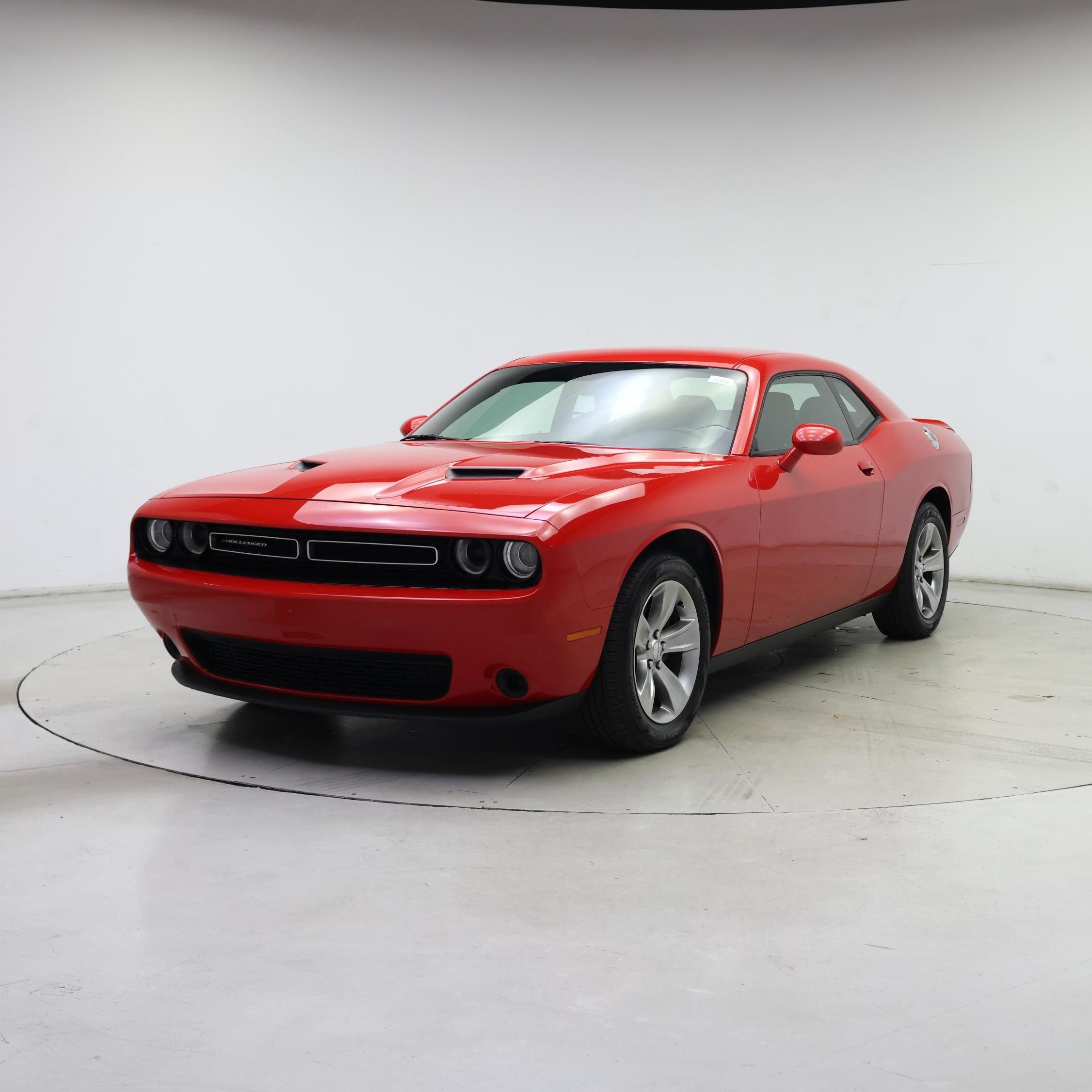 Thumbnail: 2021 Dodge Challenger - 4
