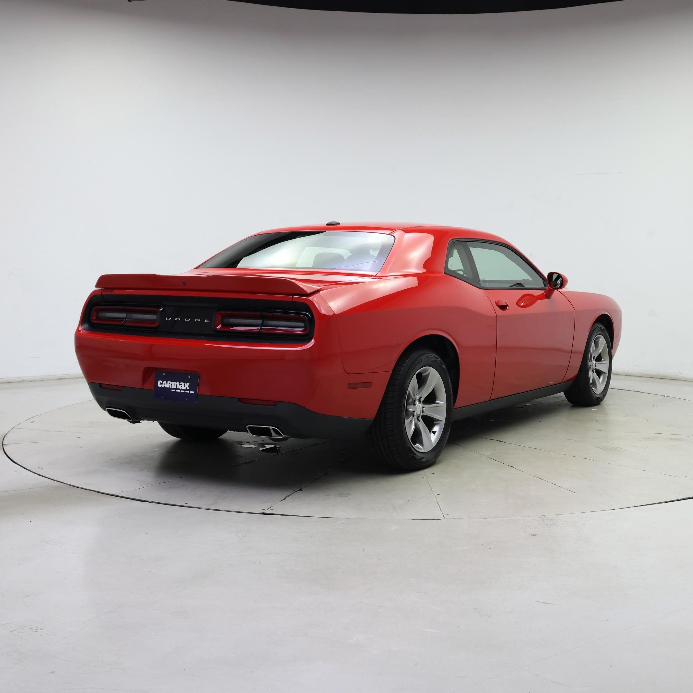 Thumbnail: 2021 Dodge Challenger - 8