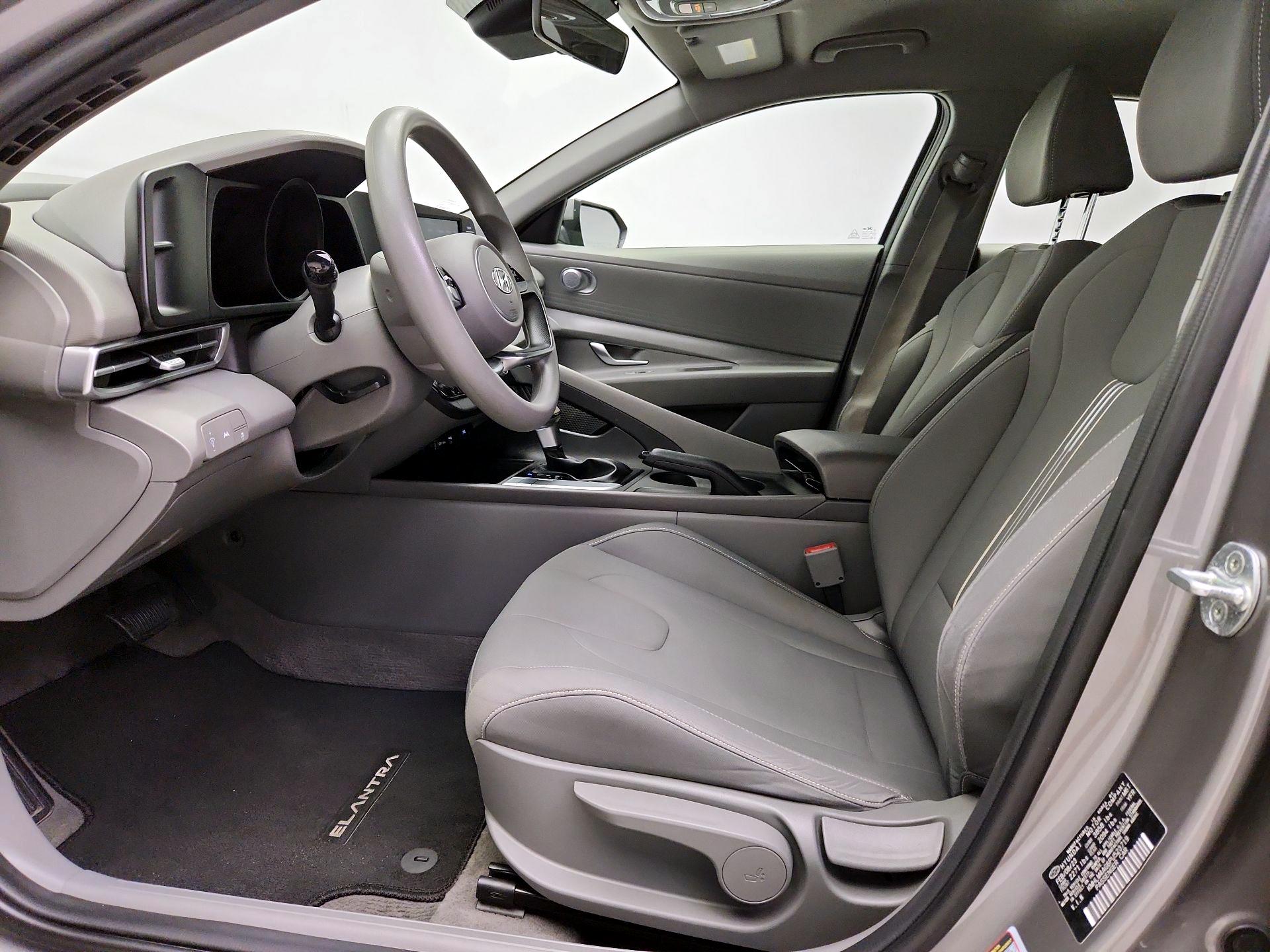 Thumbnail: 2023 Hyundai Elantra - 11