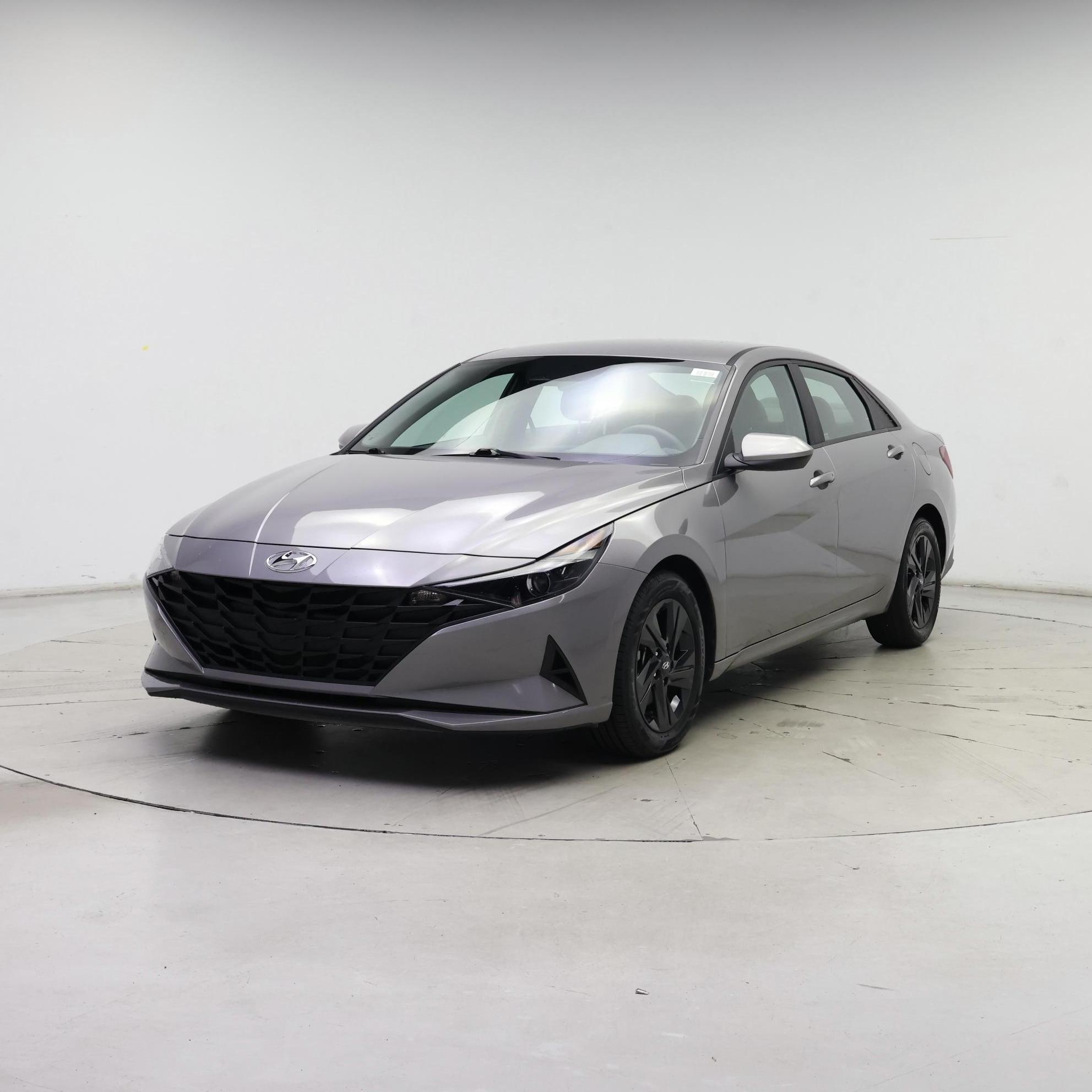 Thumbnail: 2023 Hyundai Elantra - 4