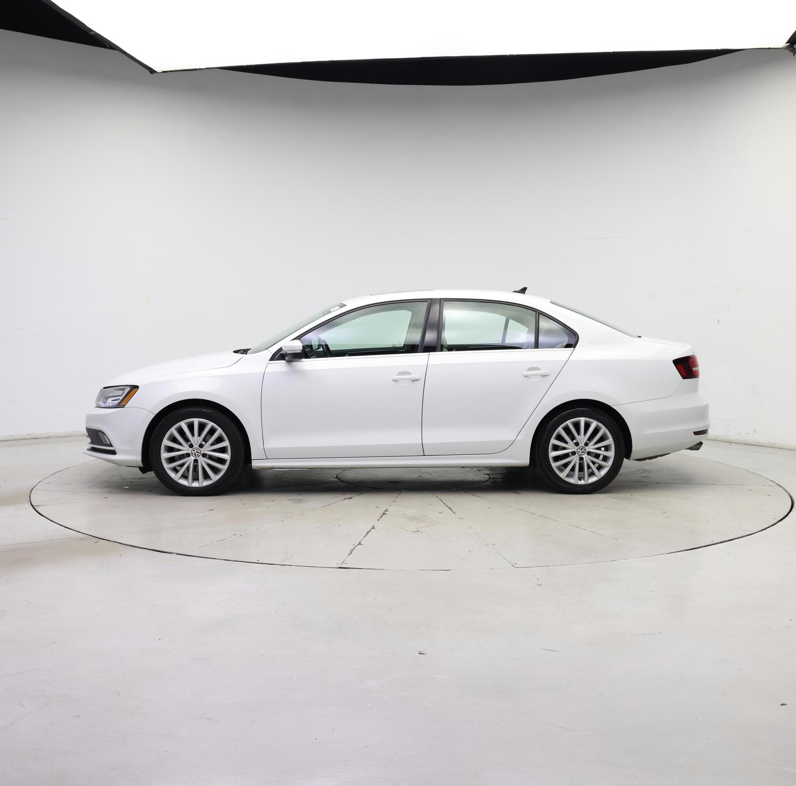 Thumbnail: 2016 Volkswagen Jetta - 3