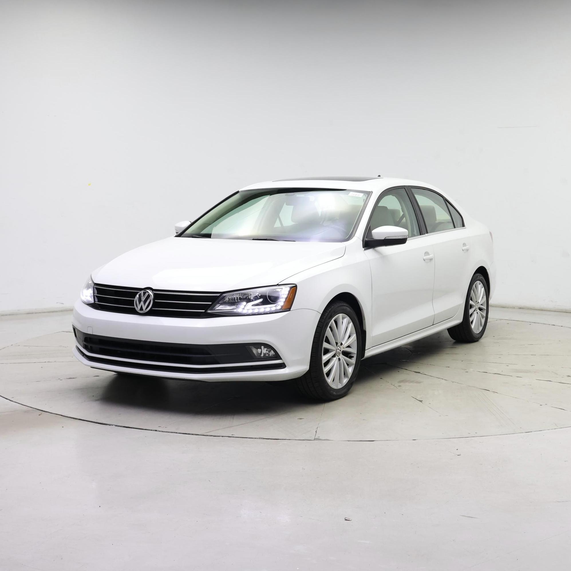 Thumbnail: 2016 Volkswagen Jetta - 4