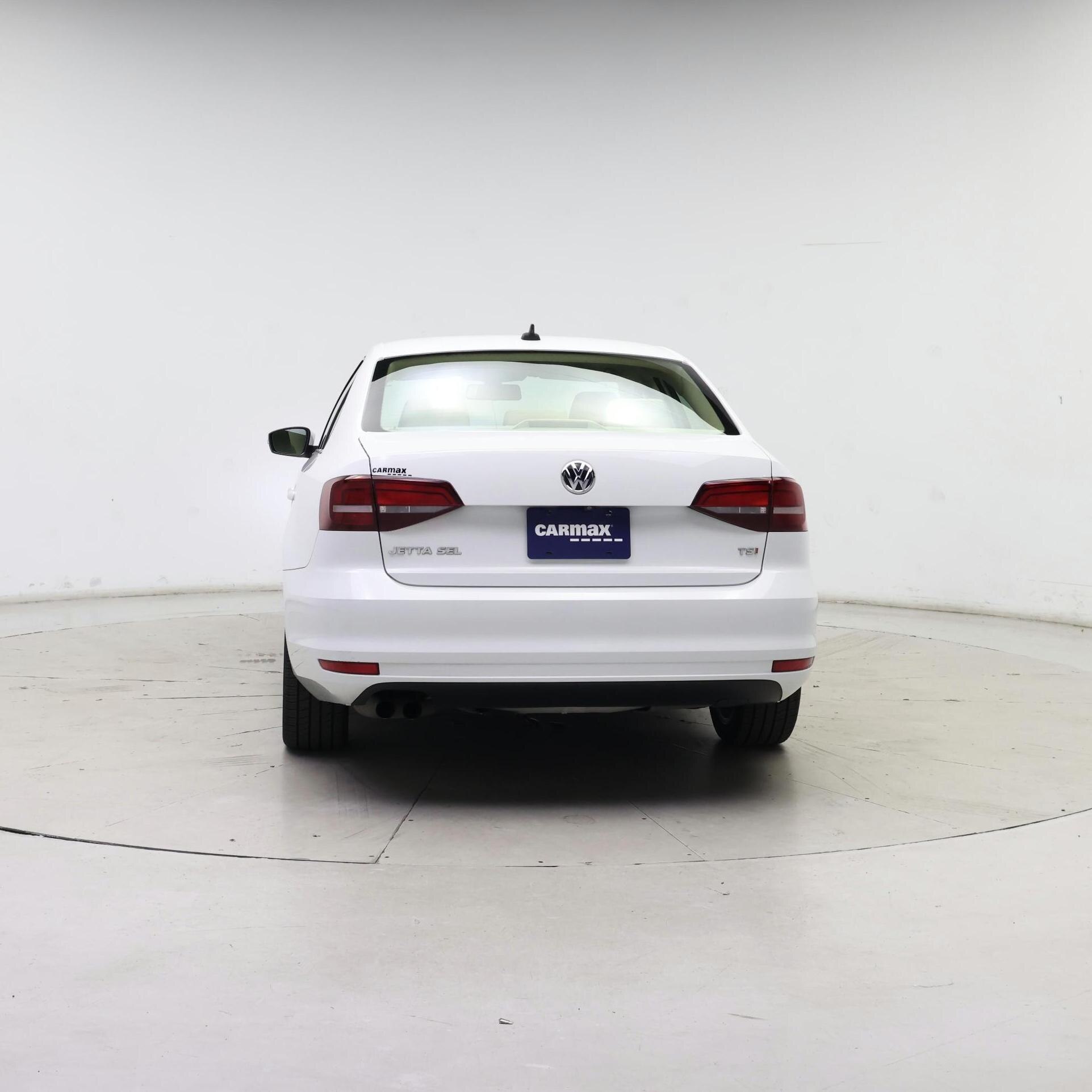 Thumbnail: 2016 Volkswagen Jetta - 6