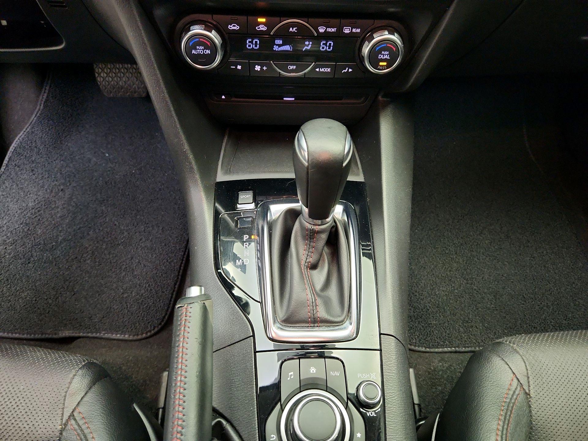 Thumbnail: 2014 Mazda Mazda3 - 18