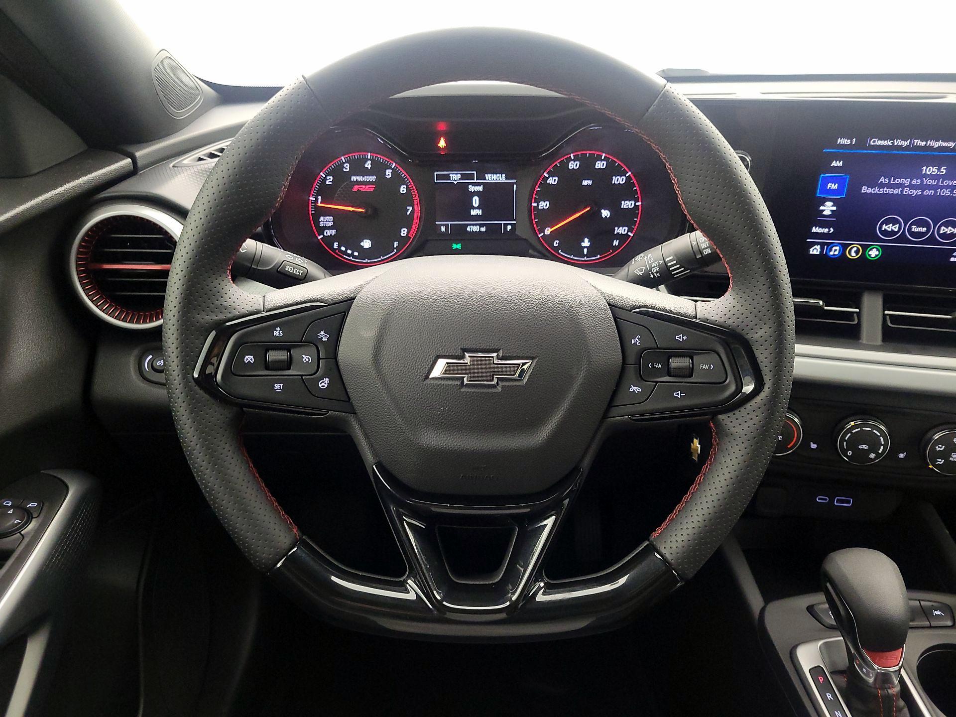Thumbnail: 2024 Chevrolet Trax - 10