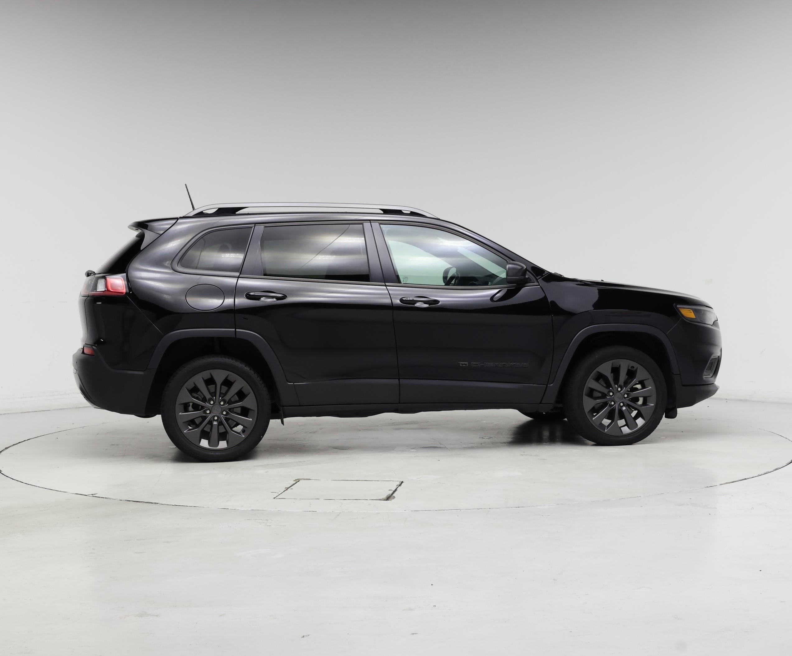 Thumbnail: 2021 Jeep Cherokee - 7