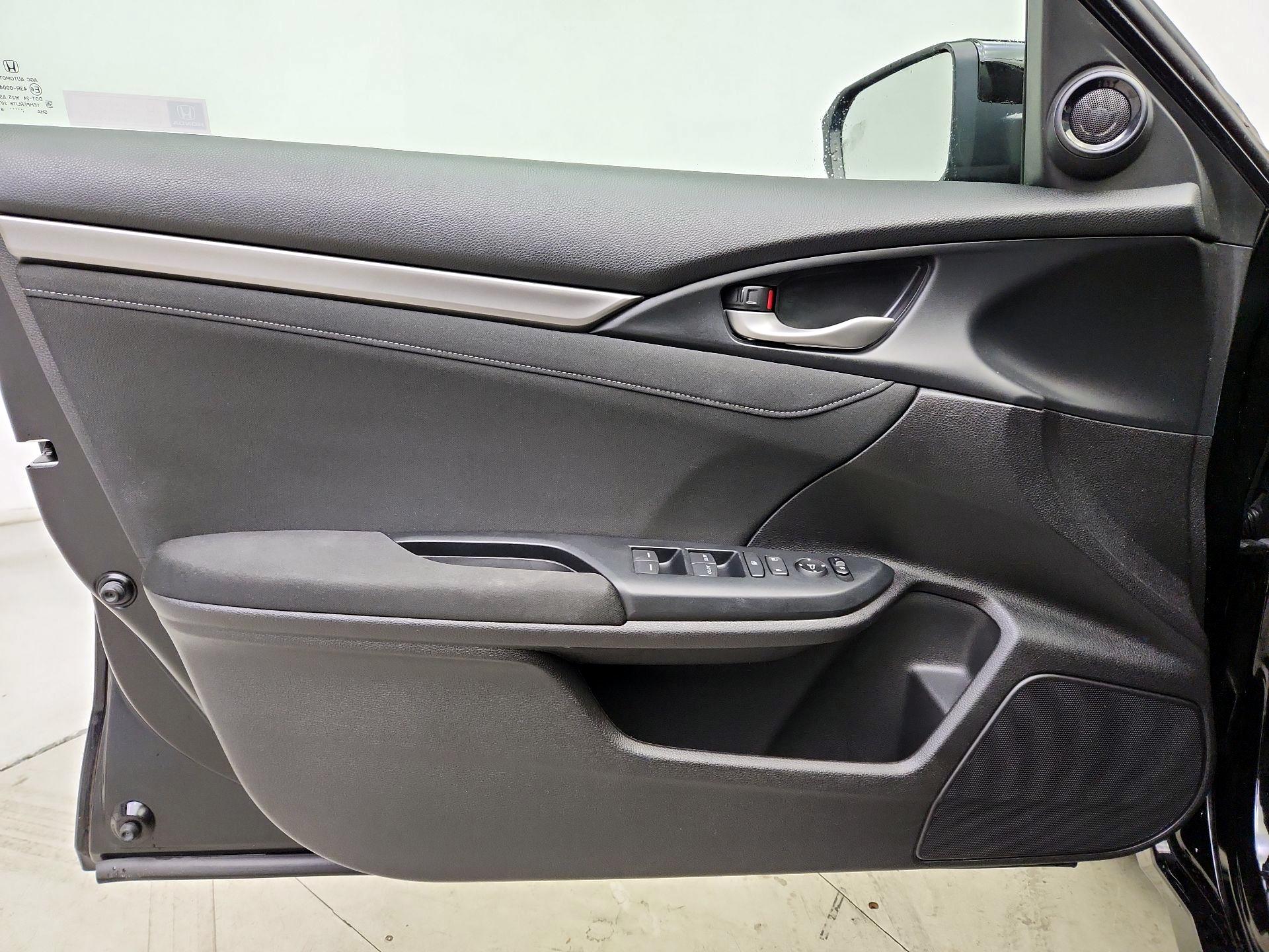 Thumbnail: 2019 Honda Civic - 12