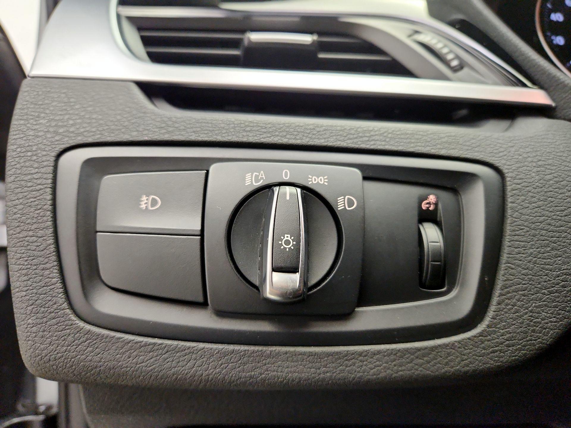 Thumbnail: 2019 BMW X1 - 13