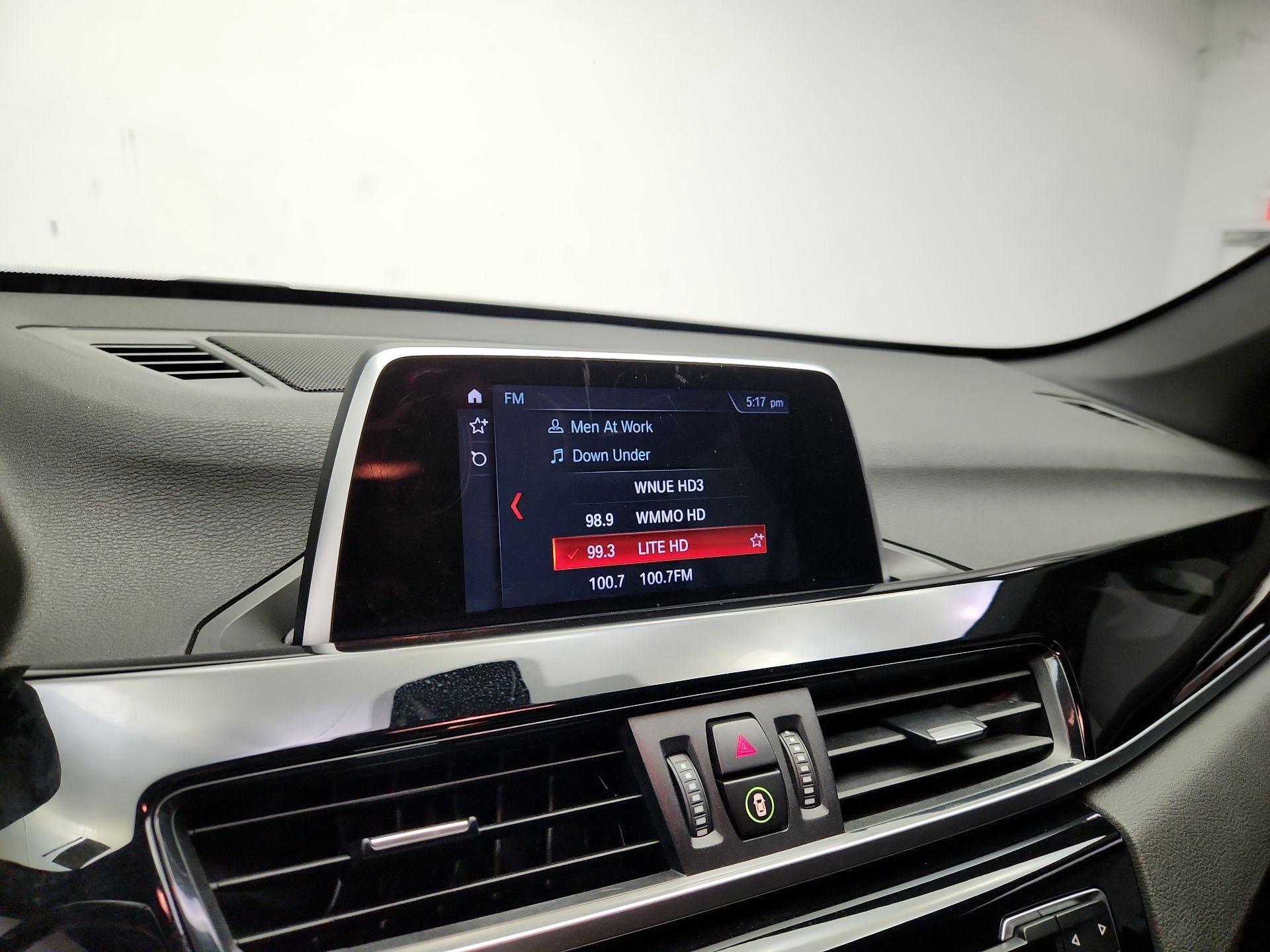 Thumbnail: 2019 BMW X1 - 16