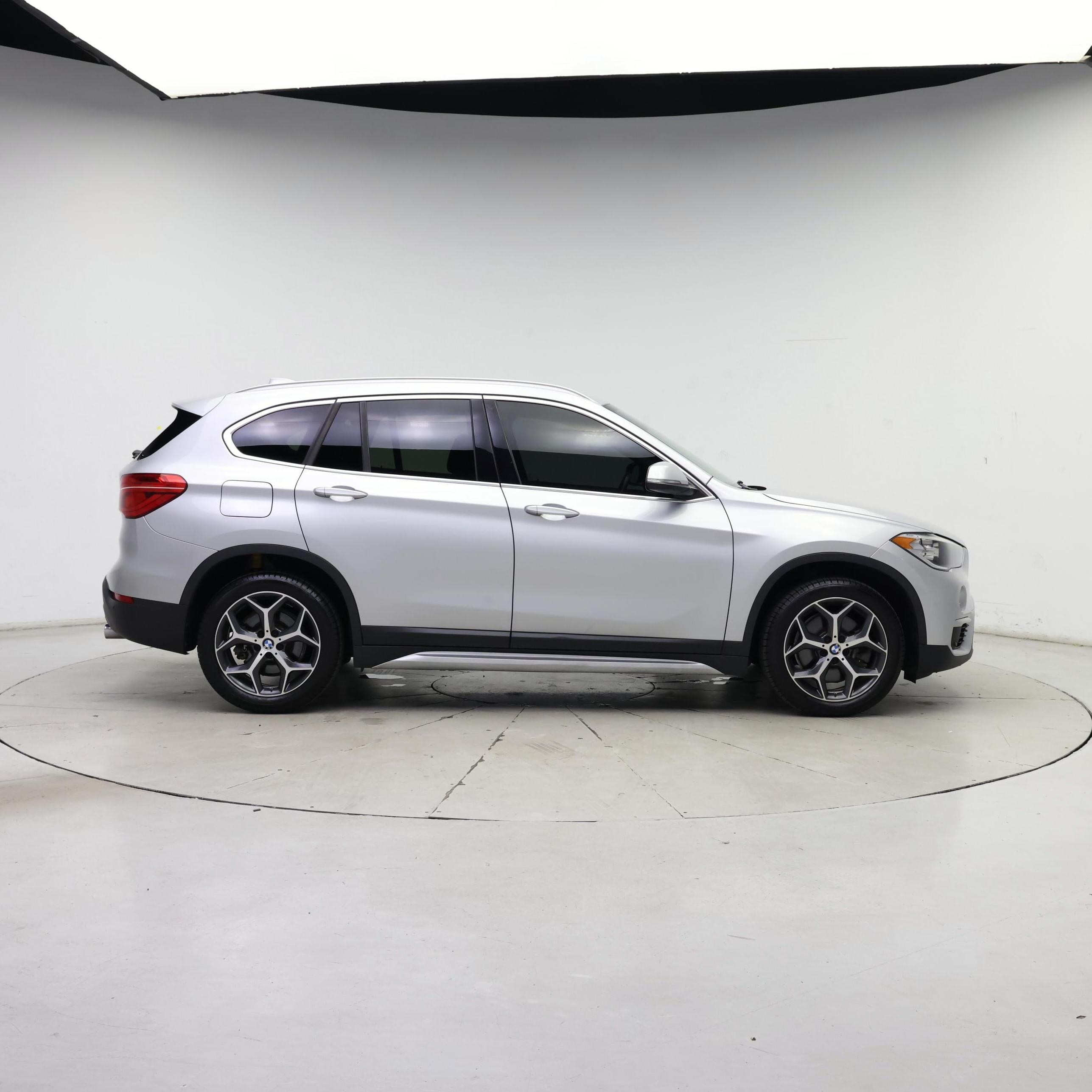 Thumbnail: 2019 BMW X1 - 7
