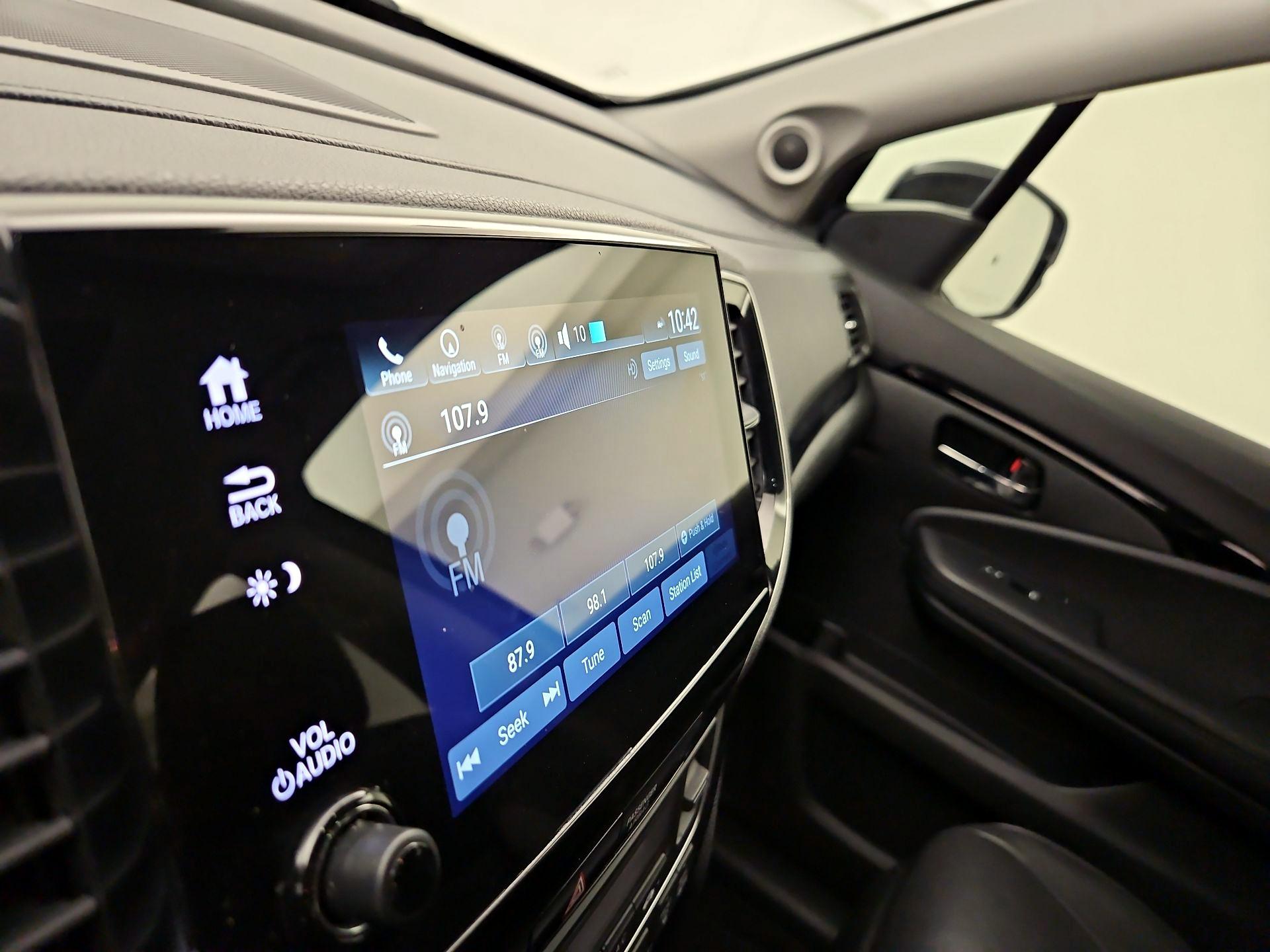 Thumbnail: 2022 Honda Pilot - 16